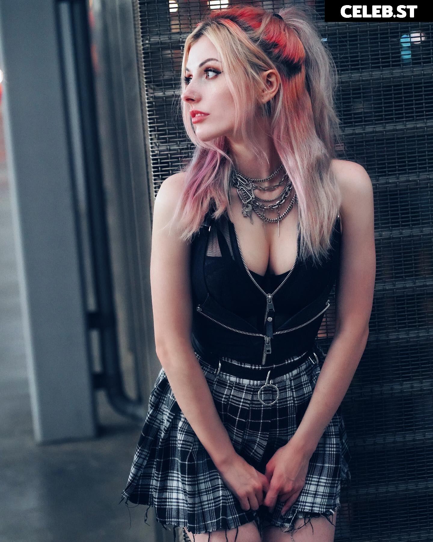 Rolyatistaylor Image 23334649
