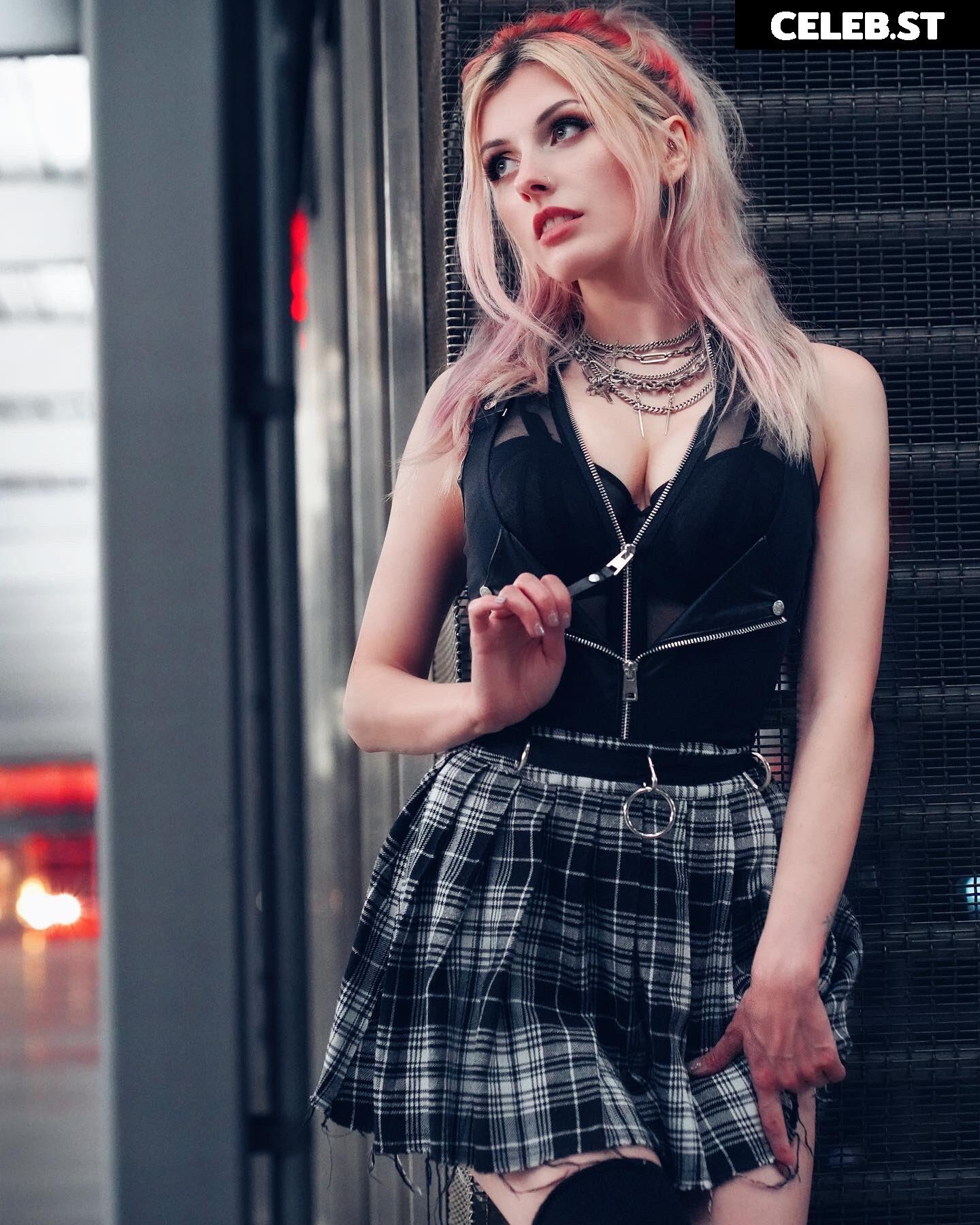 Rolyatistaylor Image 23334648