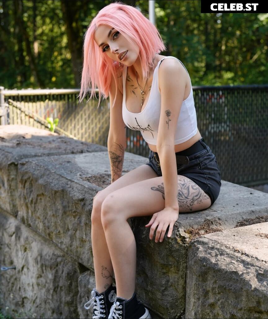 Rolyatistaylor Image 23337842