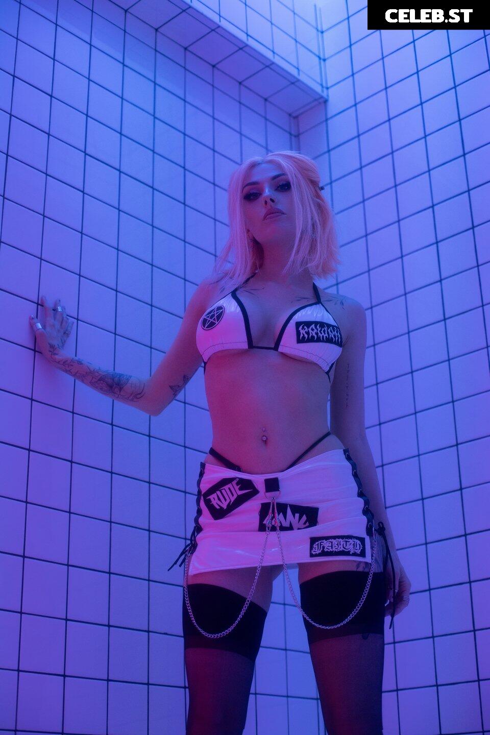 Rolyatistaylor Image 23337725