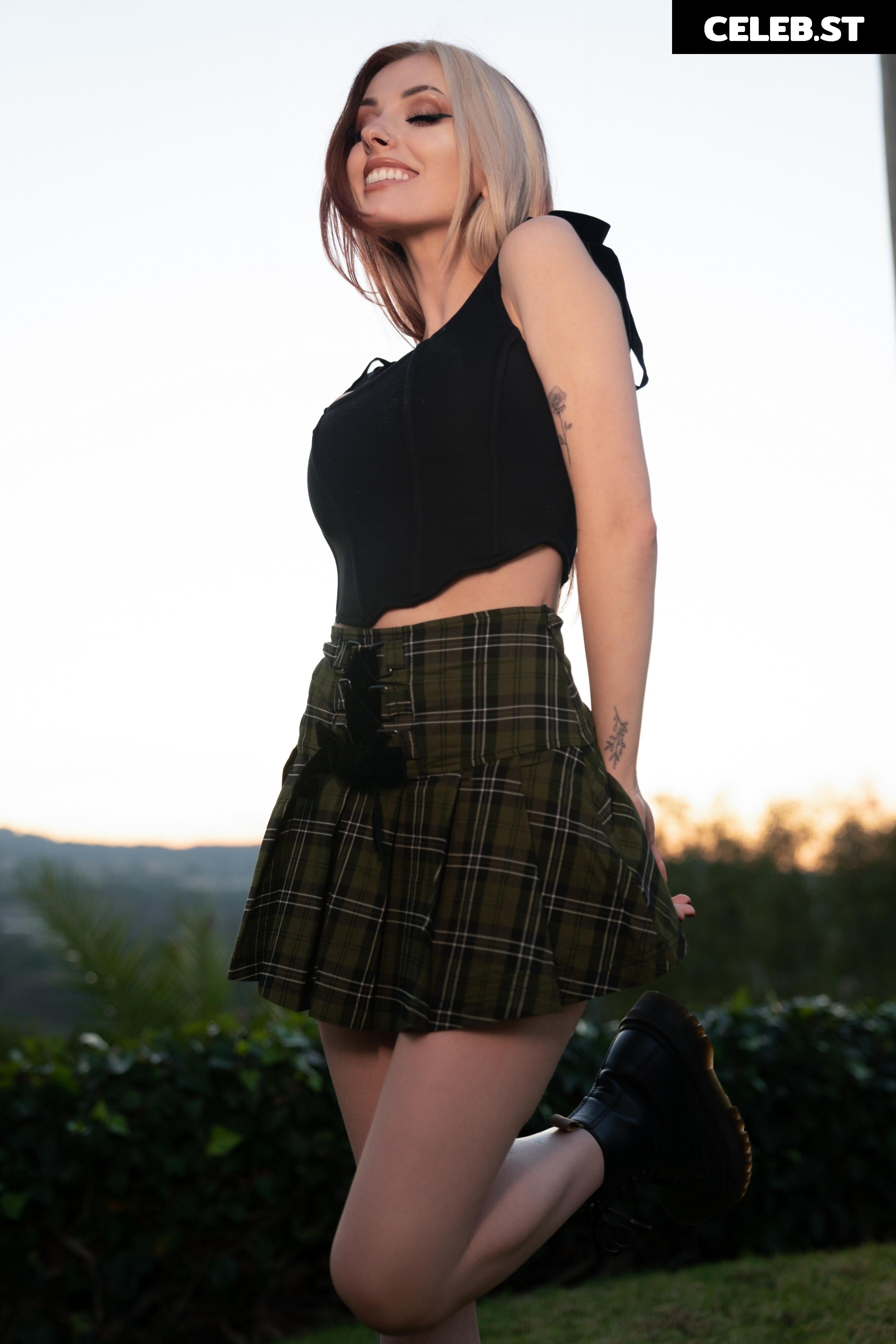 Rolyatistaylor Image 23336665
