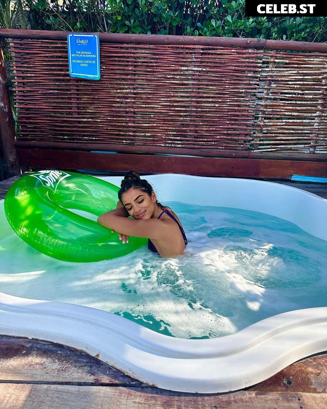 Key Alves Image 2330875