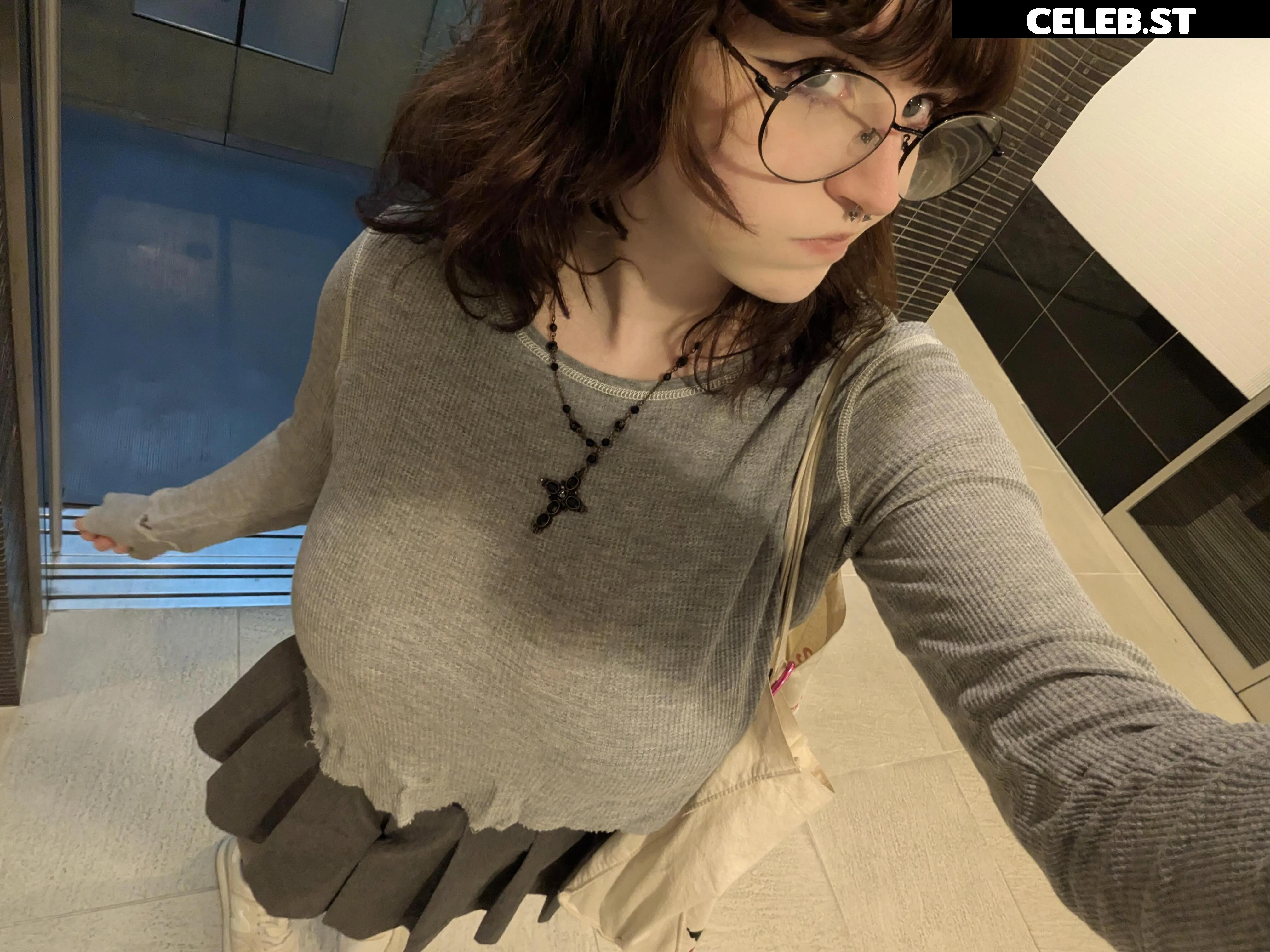 mylittlerobin | greylittlerobin | Robin Grey Image 23304629