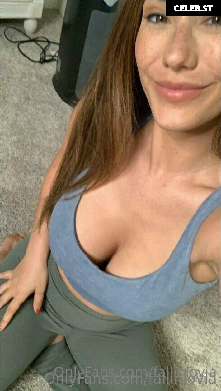 Eva Lovia / Fallinlovia Image 23301940
