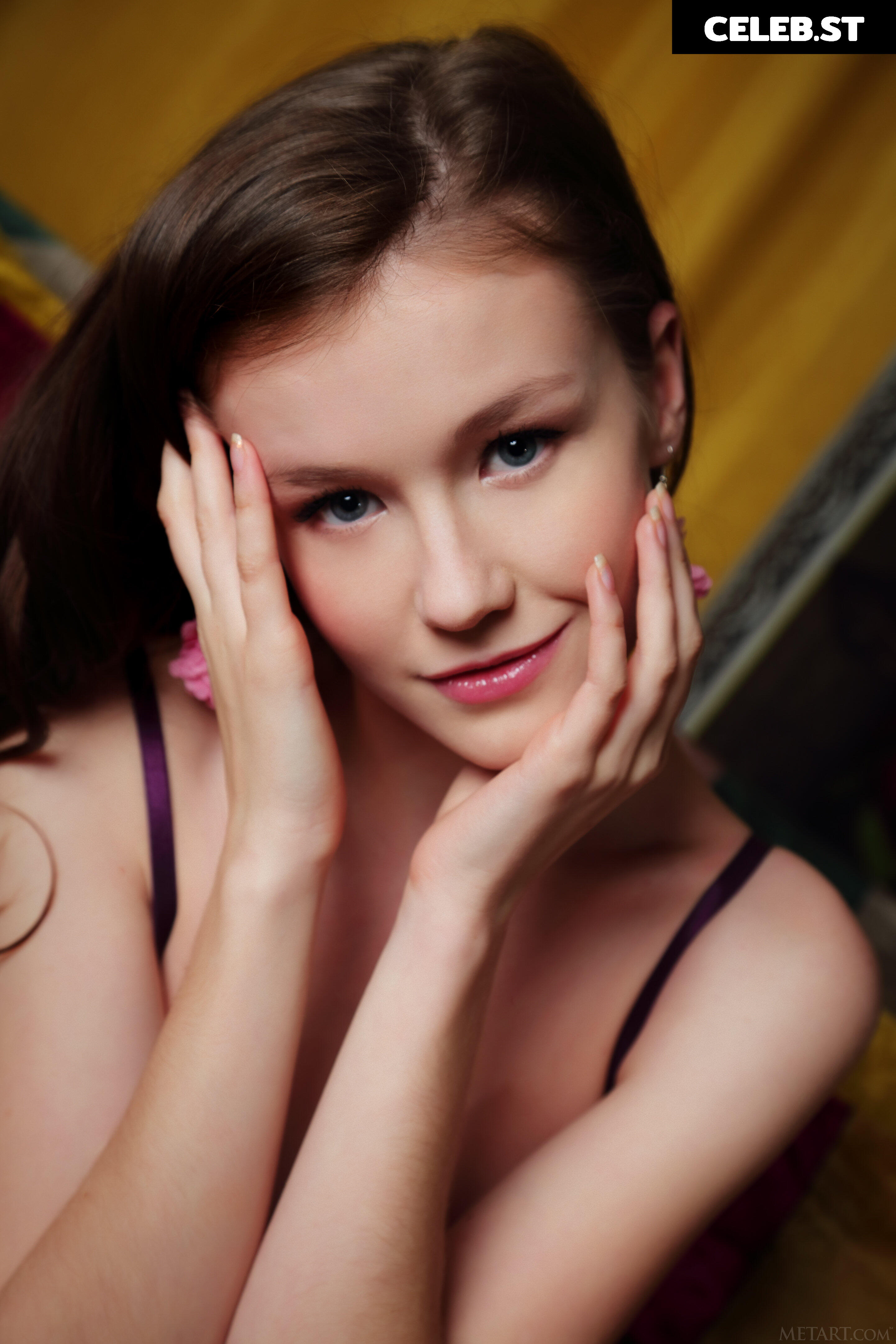 Emily Bloom Image 2330116