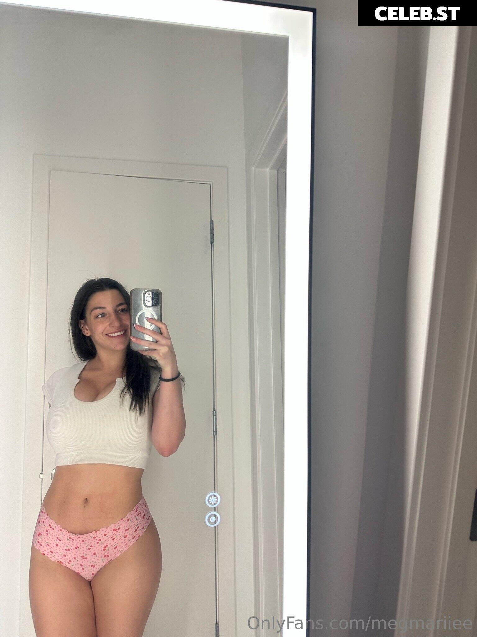 Megan McCarthy / megmariiee Image 23301215
