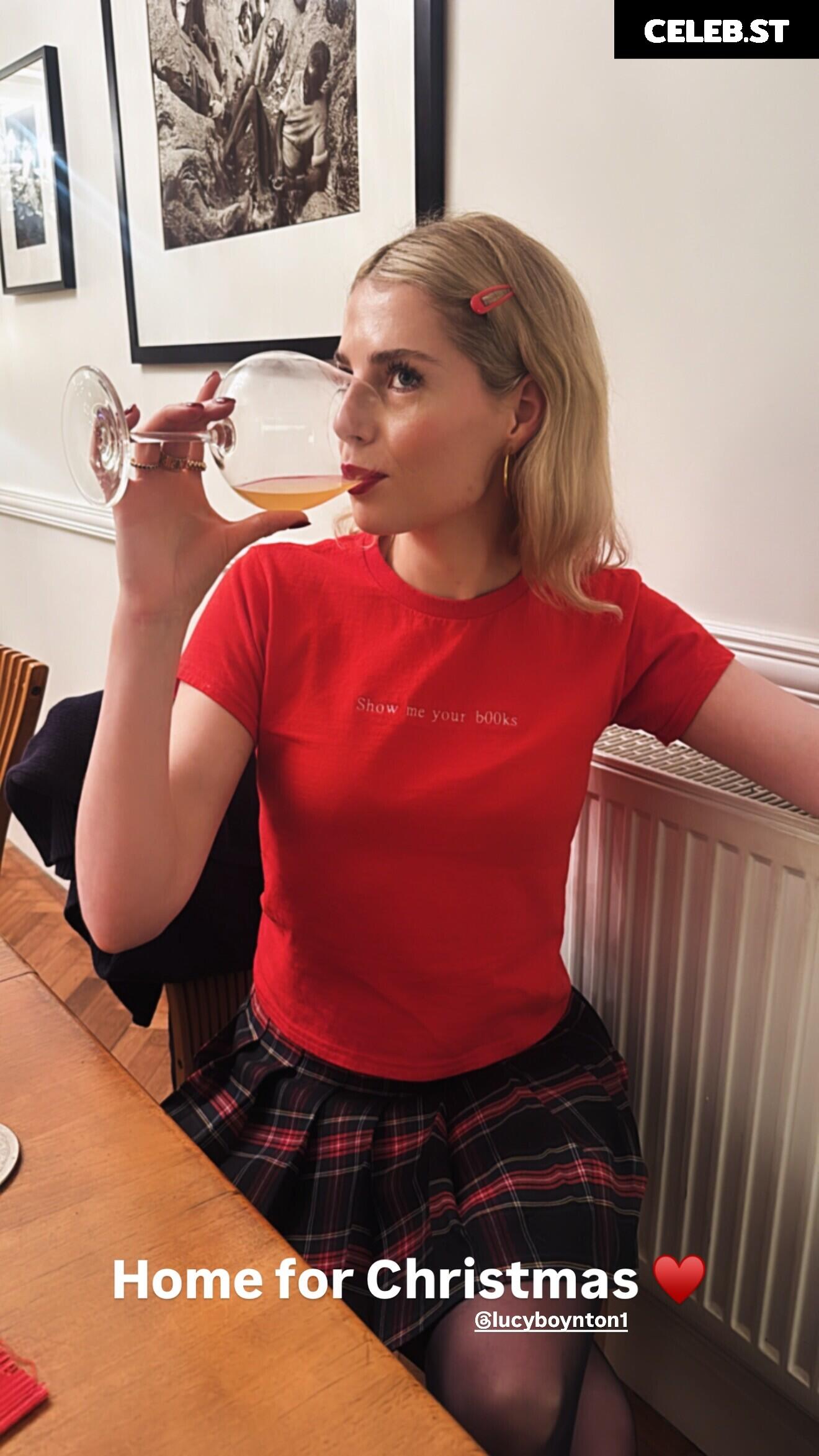 Lucy Boynton Image 23390758
