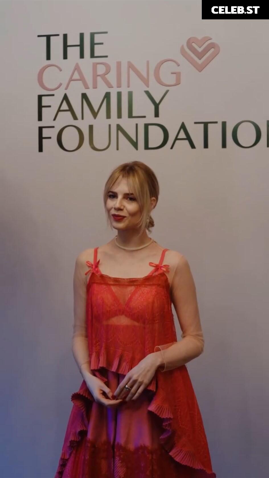 Lucy Boynton Image 23390742