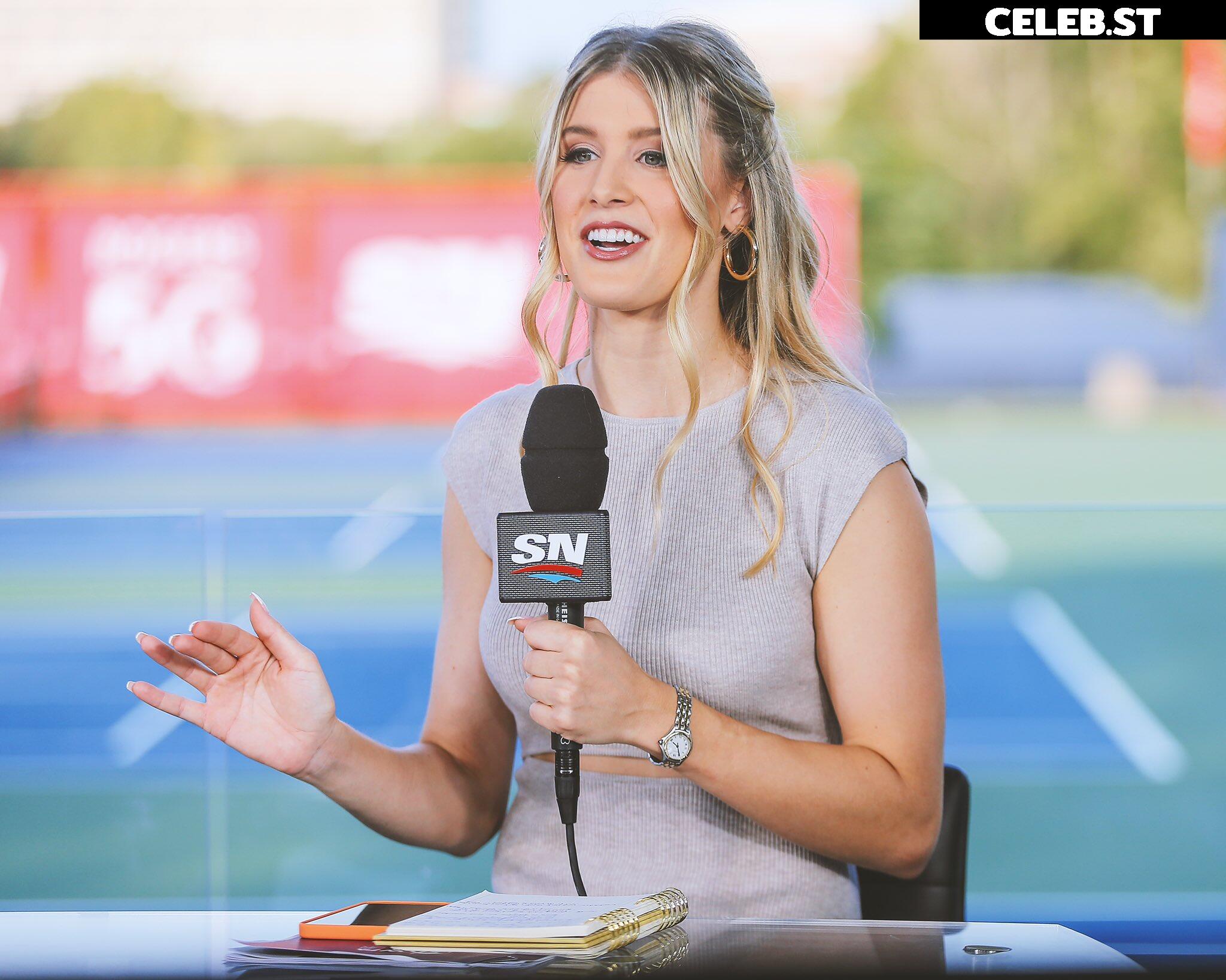 Eugenie "Genie" Bouchard Image 23390666