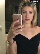Eugenie "Genie" Bouchard Image 23390655