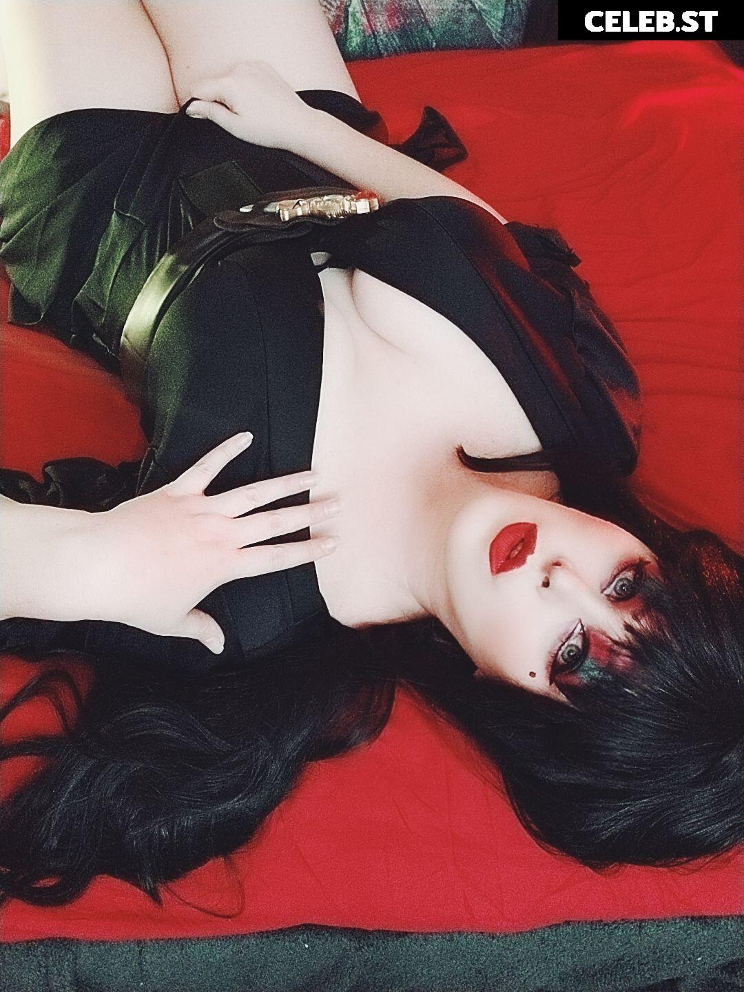 AkiFae | MissFayeFoxx | MissFayeCosplay Image 23390065