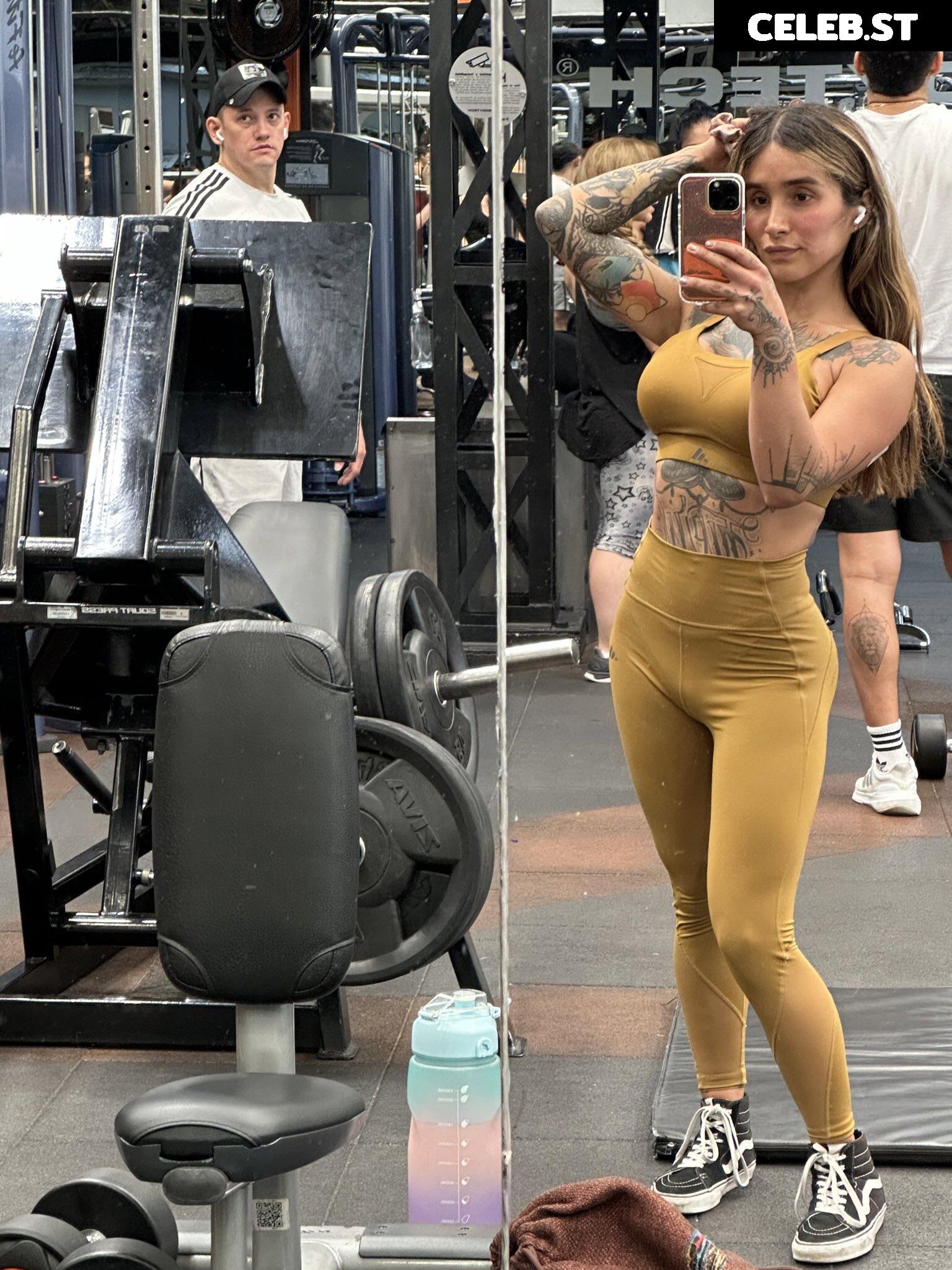 Hornyxnicole | PetiteSexyNicole | PetiteNicoleTS Image 23393321