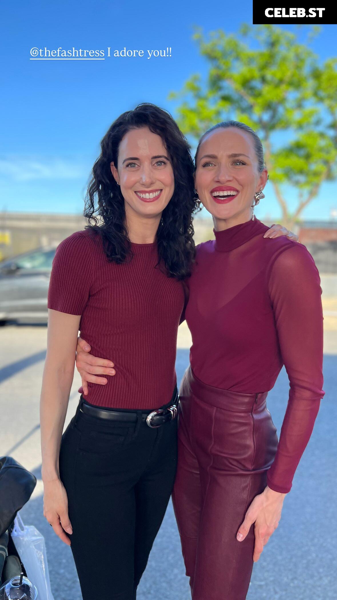 Shantel VanSanten Image 23392241