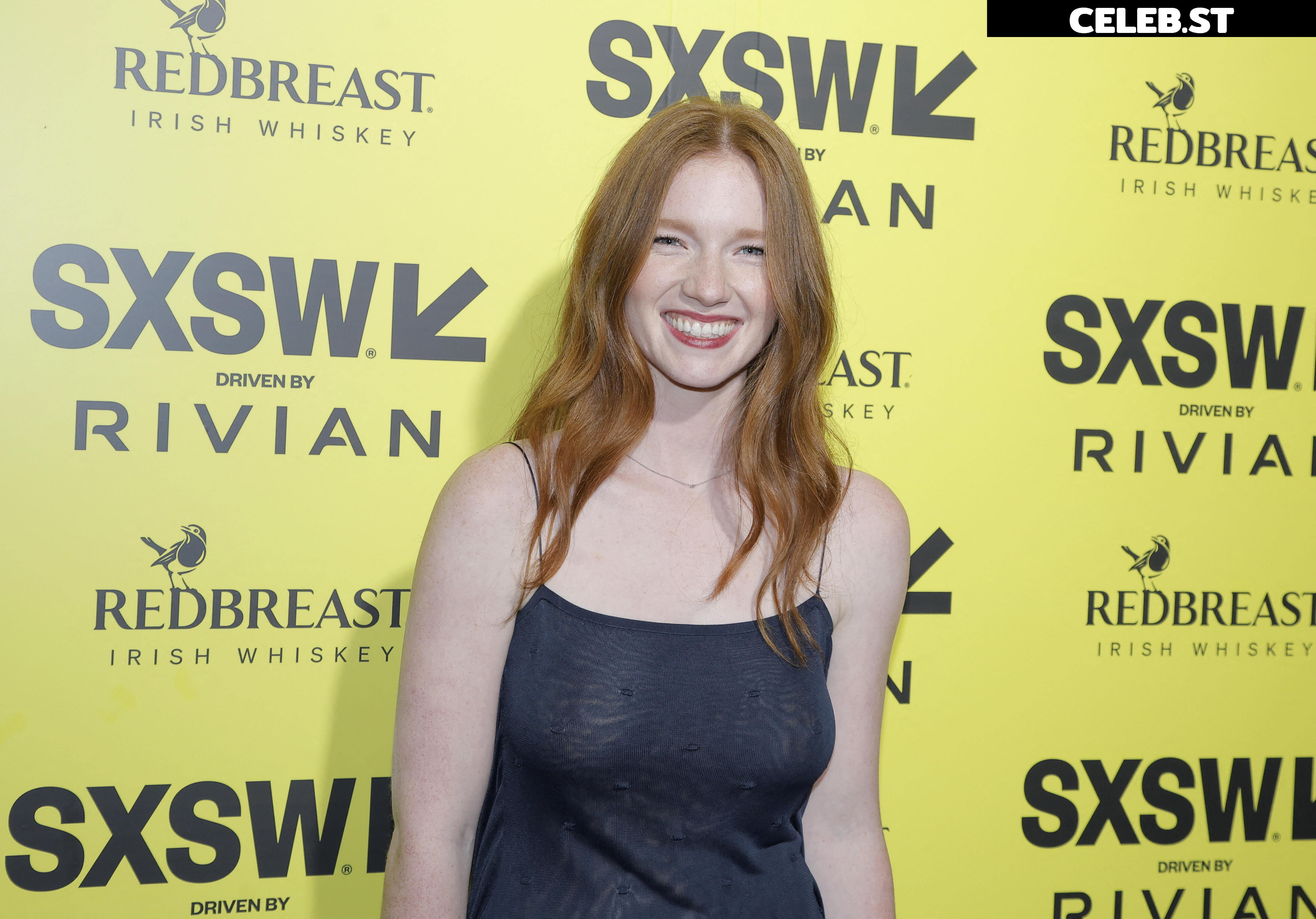 Annalise Basso Image 23380912
