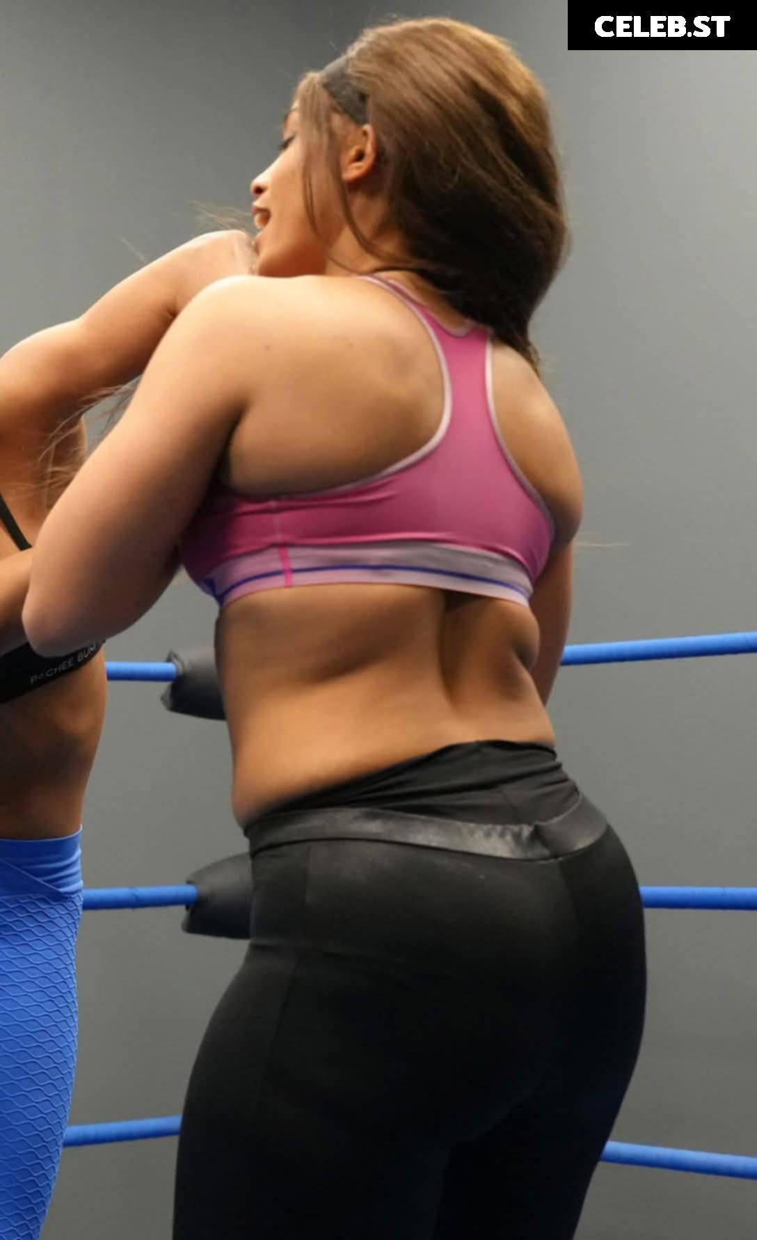 Kaci Lennox Image 23380454