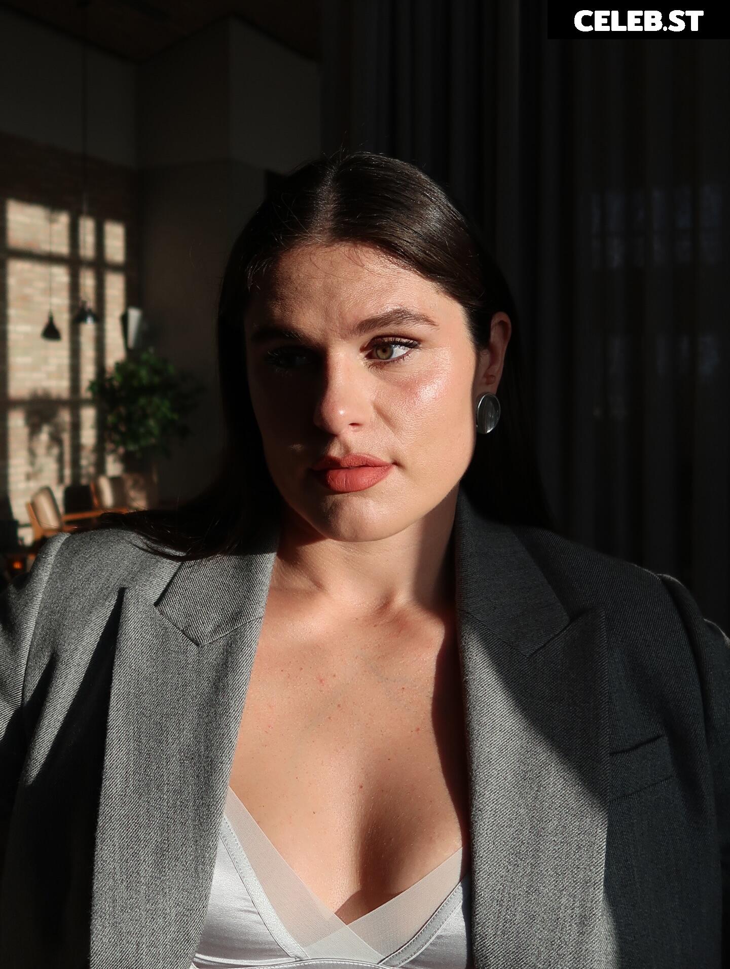 Ilona Maher Image 23380676