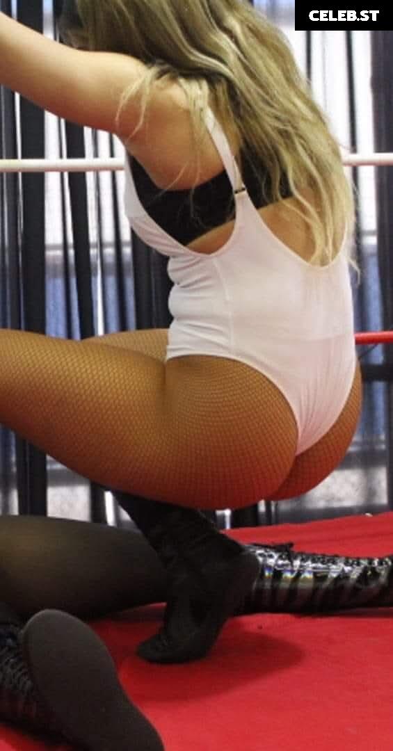Kaci Lennox Image 23380293