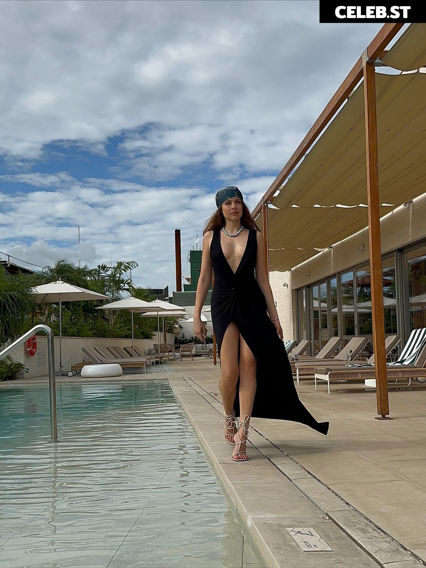 Xenia Tchoumi Image 23383226