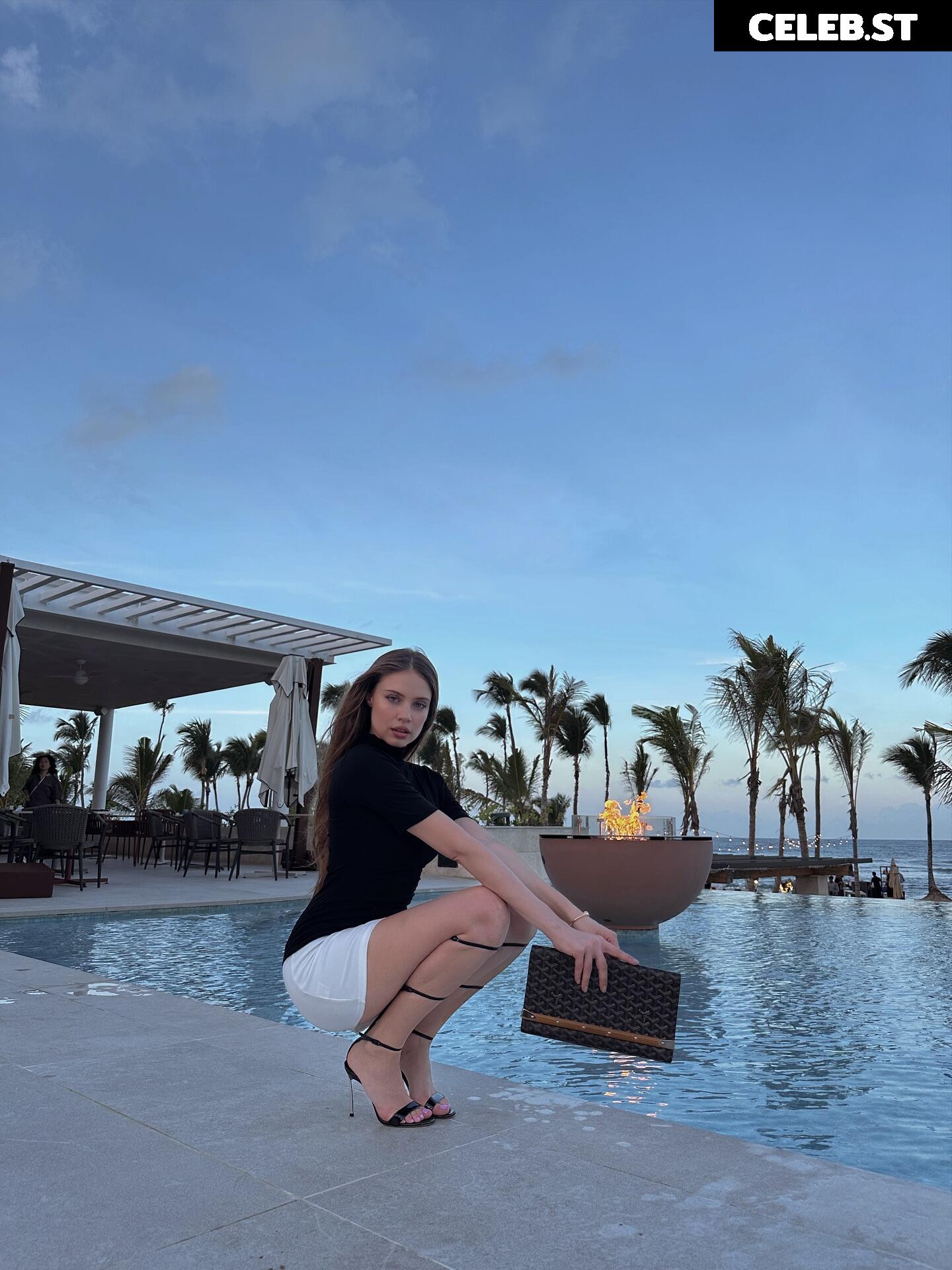 Xenia Tchoumi Image 23383217