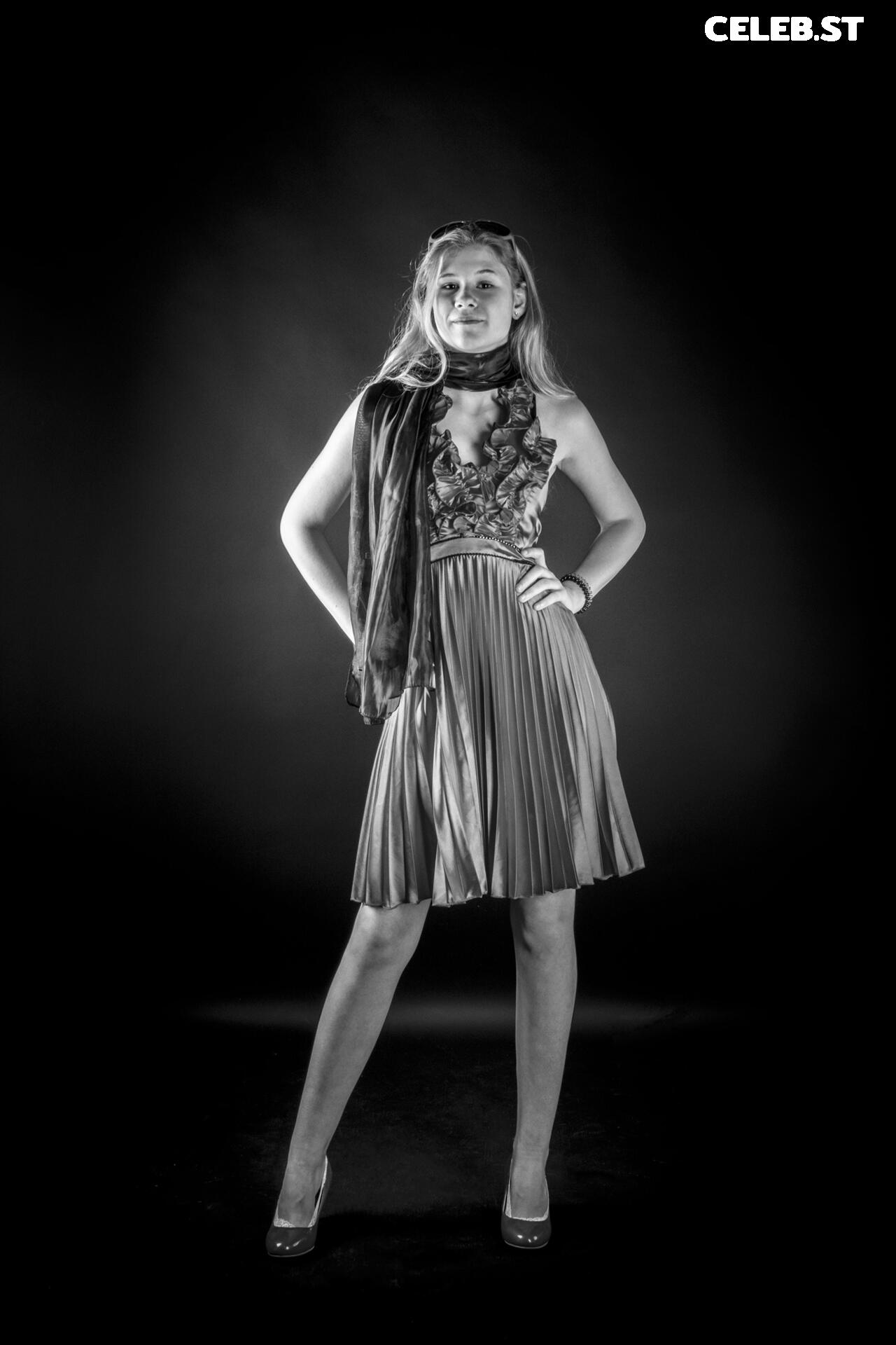 Louise Thies Image 232599