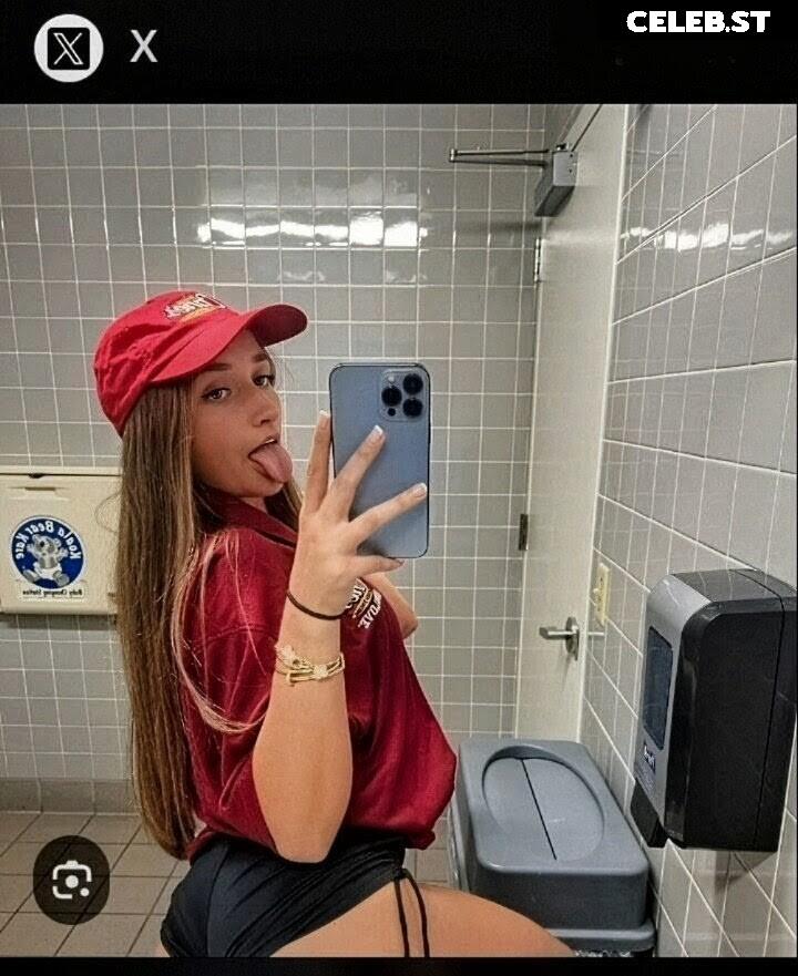 Skylar Mae / skylarmaexo Image 23263655