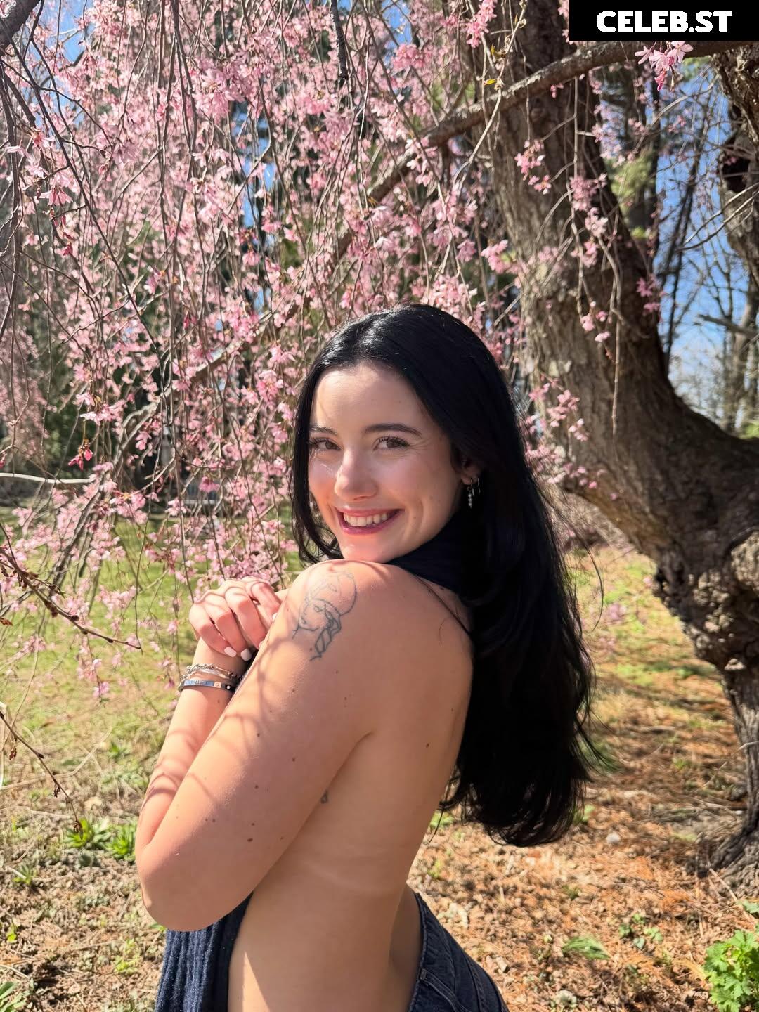 Hotblockchain / Emily Cocea / cryptobaddie1 Image 23278366