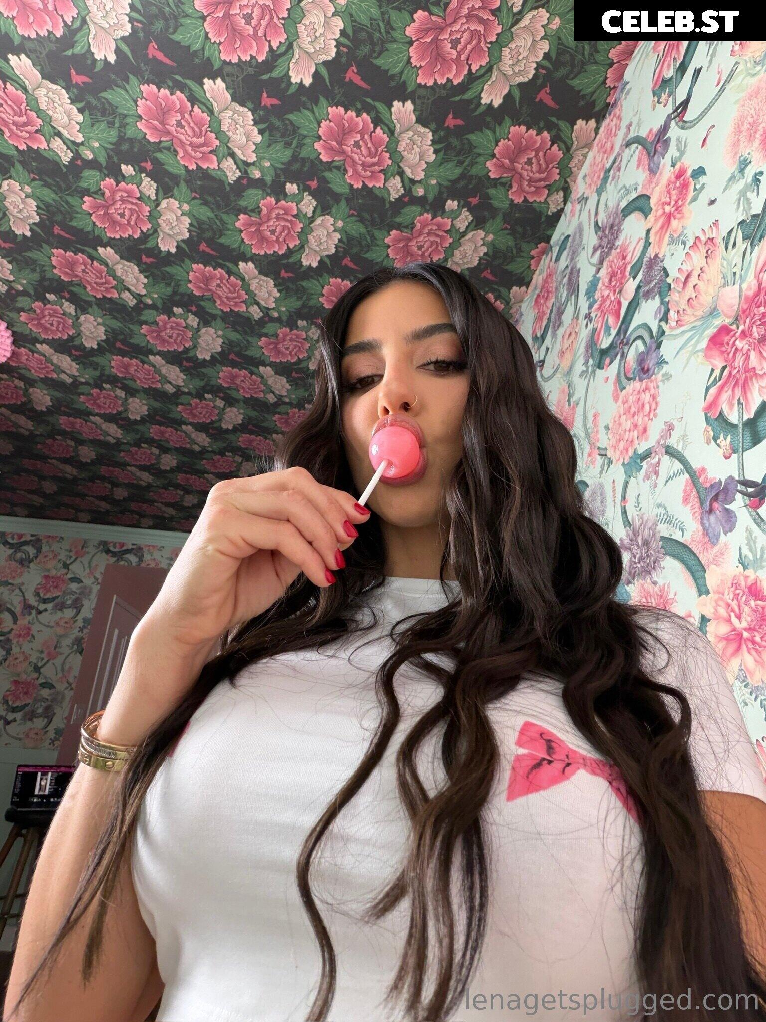Lena the Plug - LTP Image 23277947