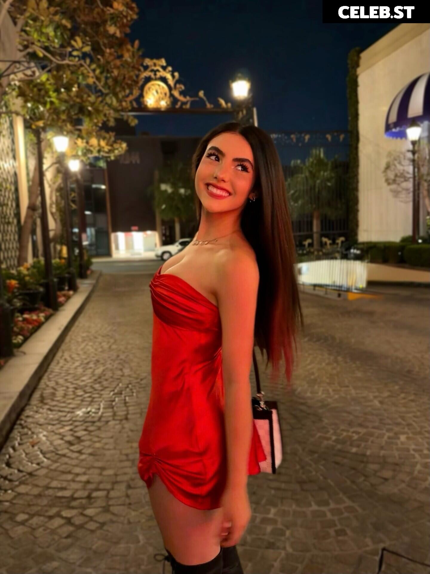 Andrea Botez (leaks = ban) Image 23277671