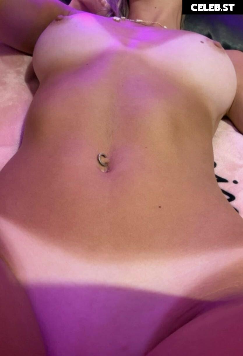 Ashley  |  skinnyashley Image 23217474