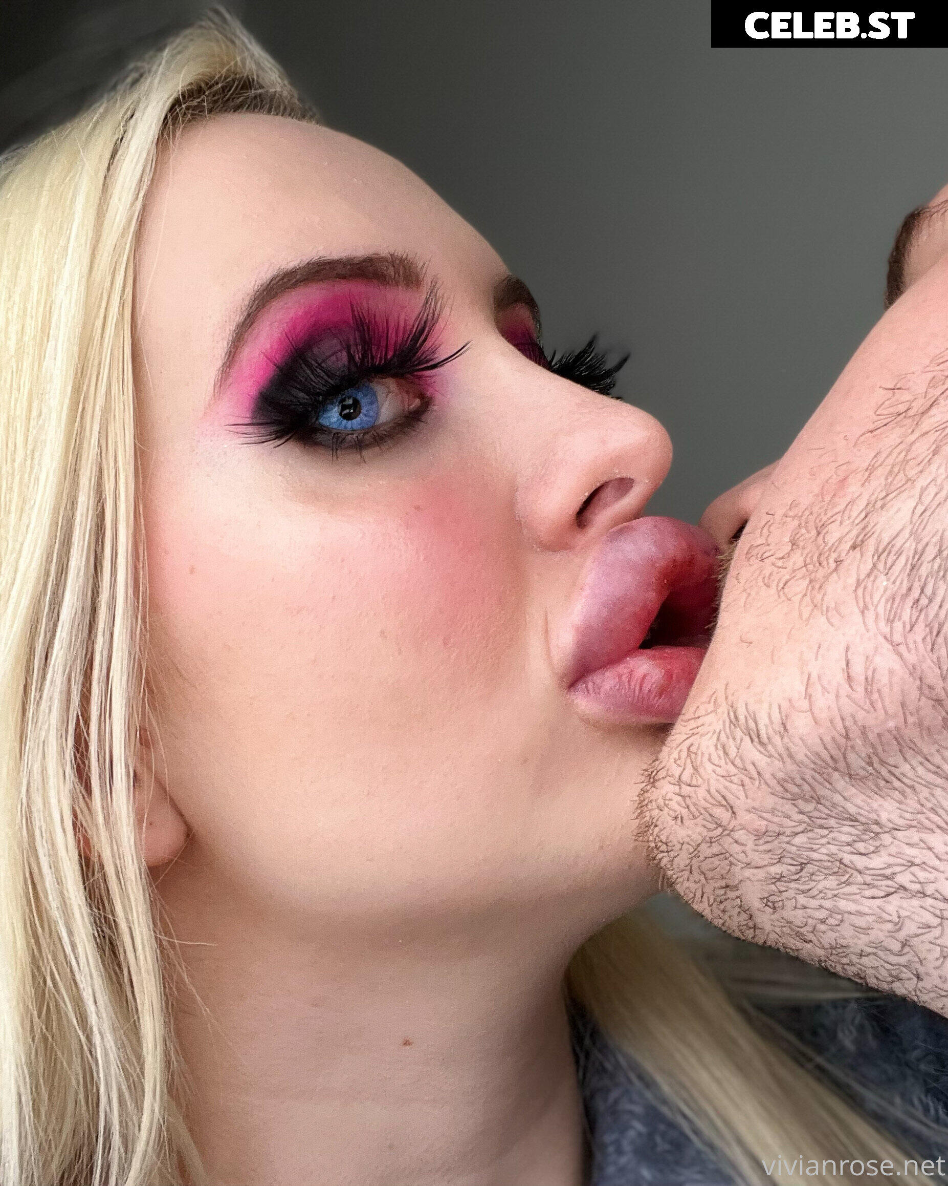 Vivian Rose Image 2322609