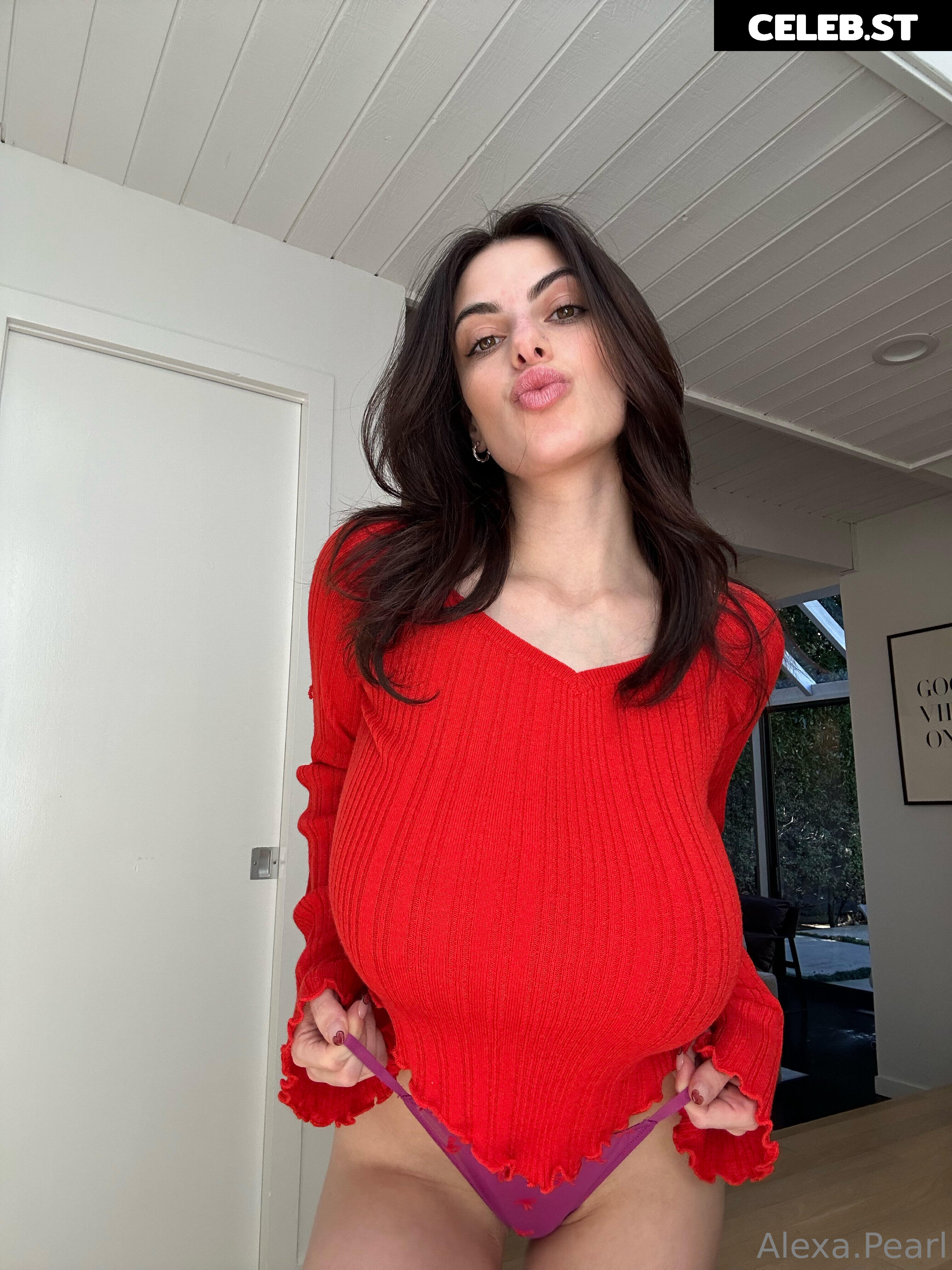 Alexa Pearl Image 23201227