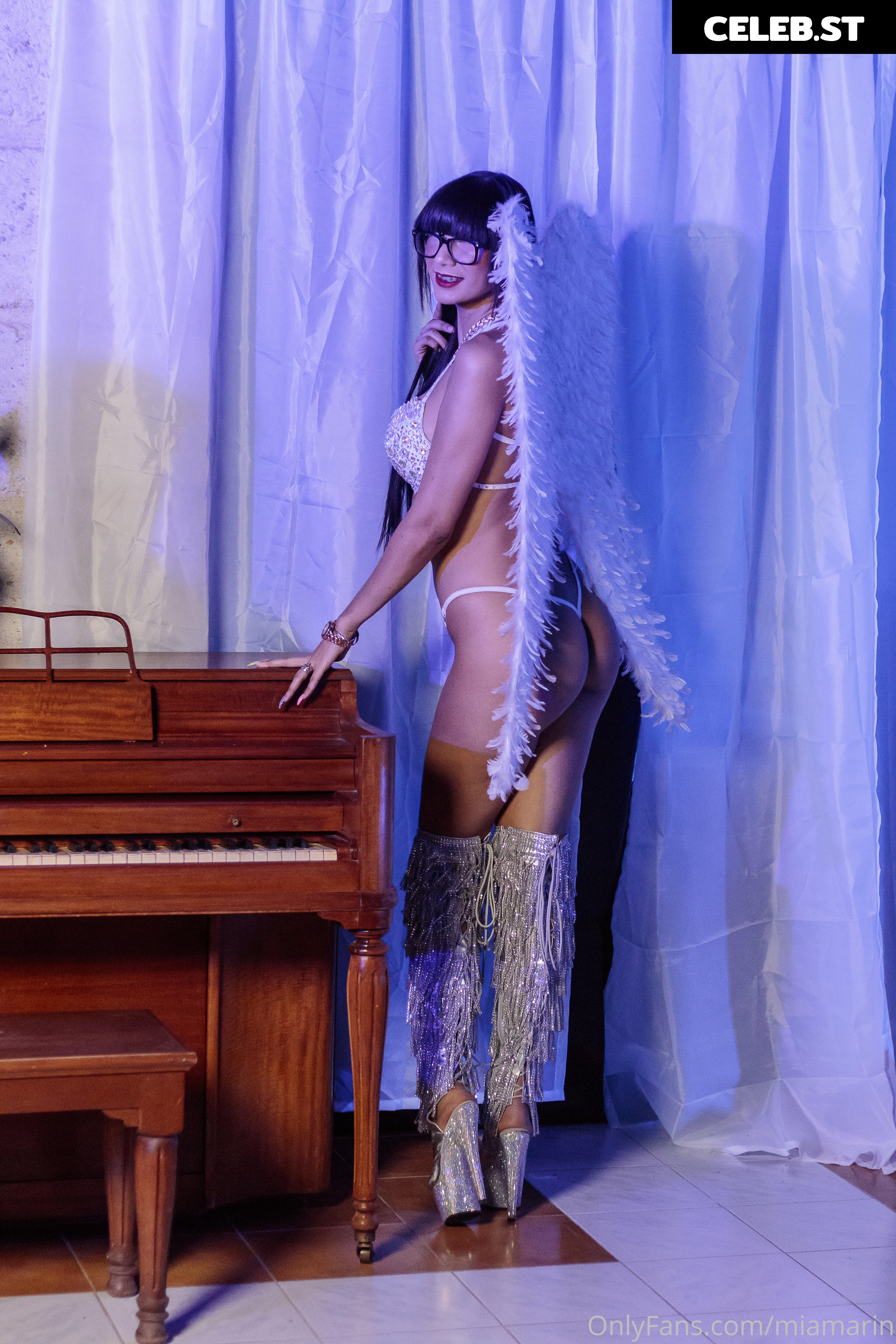 Mia Marin / miamarin Image 23068897