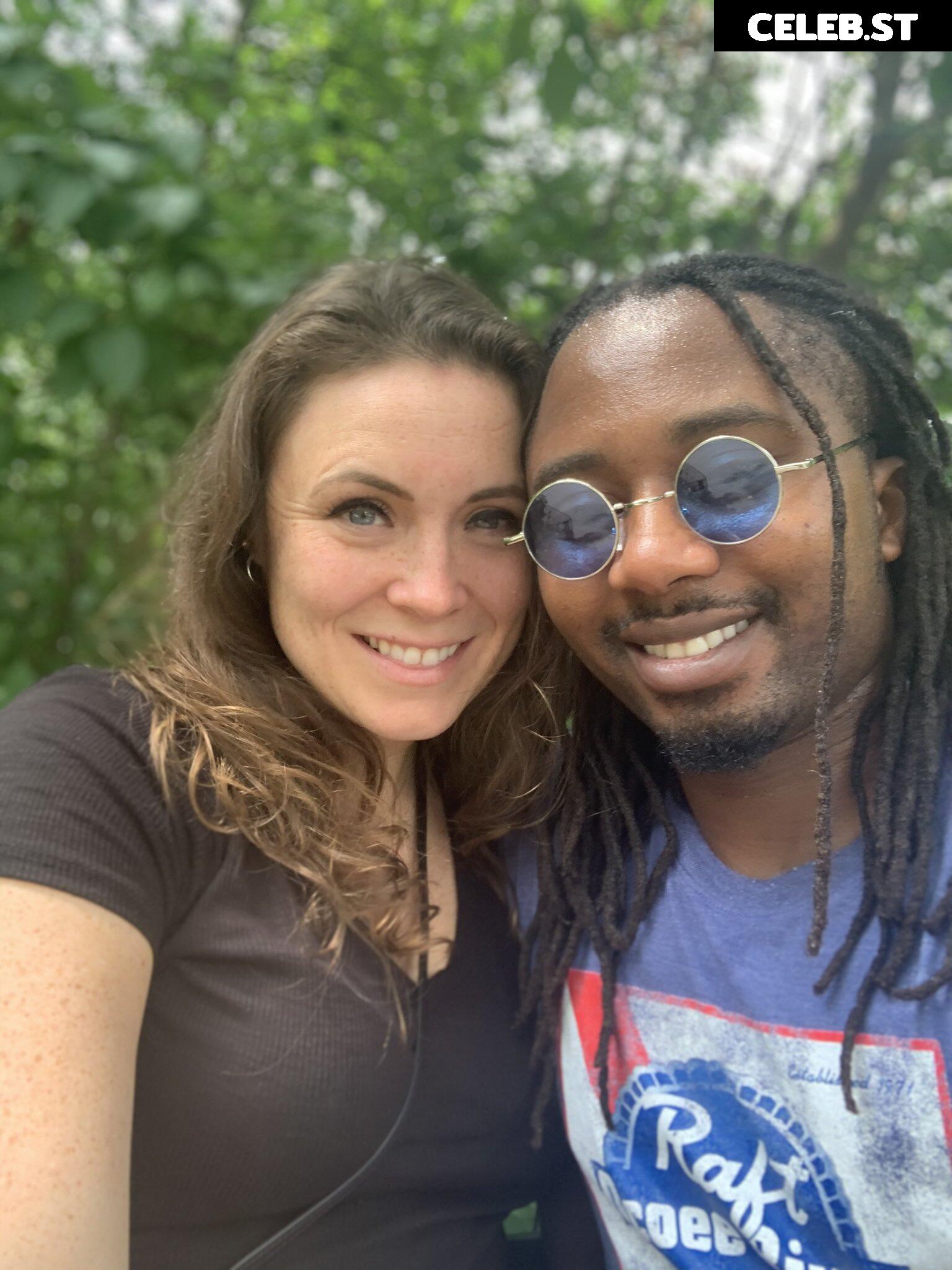 Lupeandmicha Image 23065197