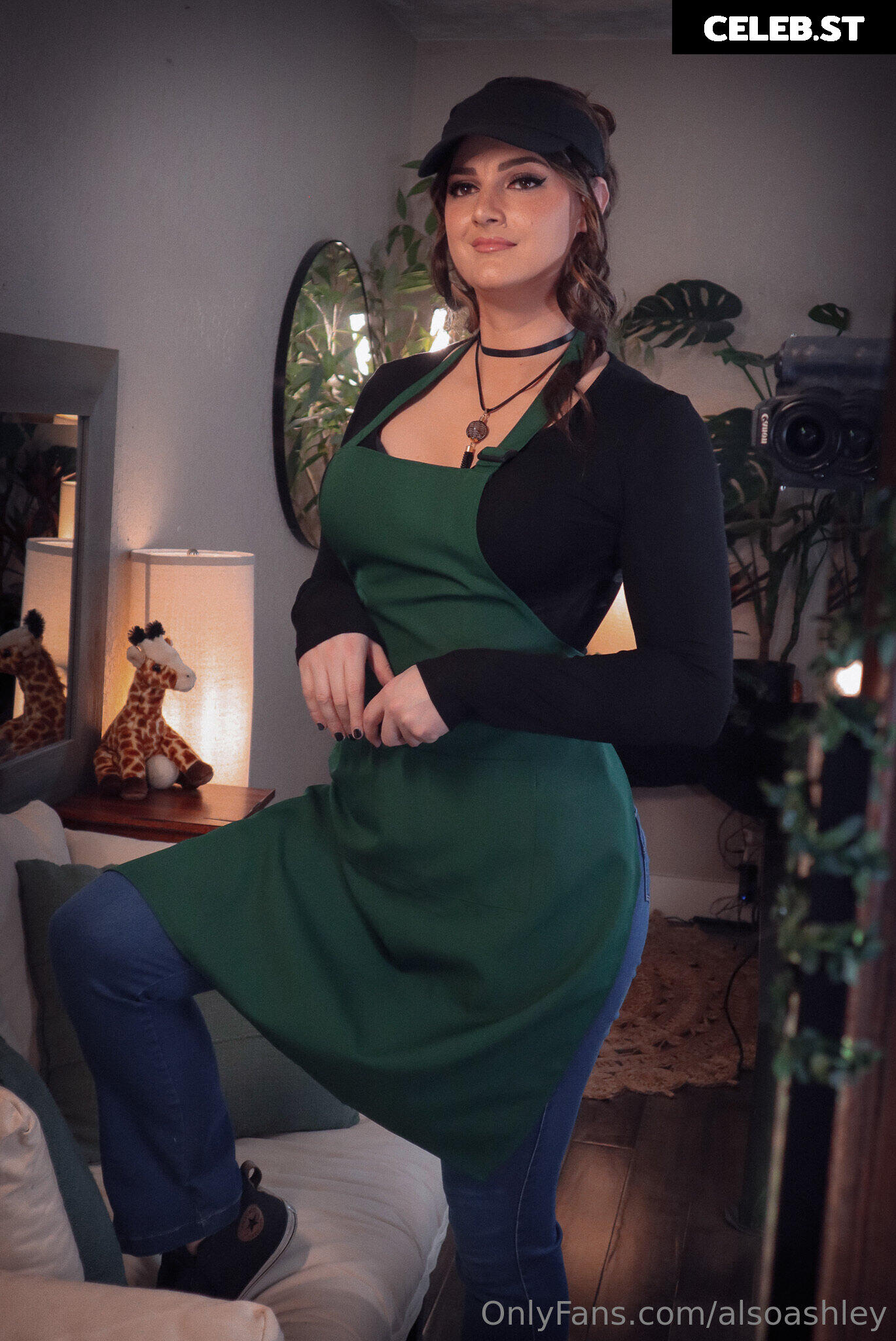 Ashley Barron Image 23063805