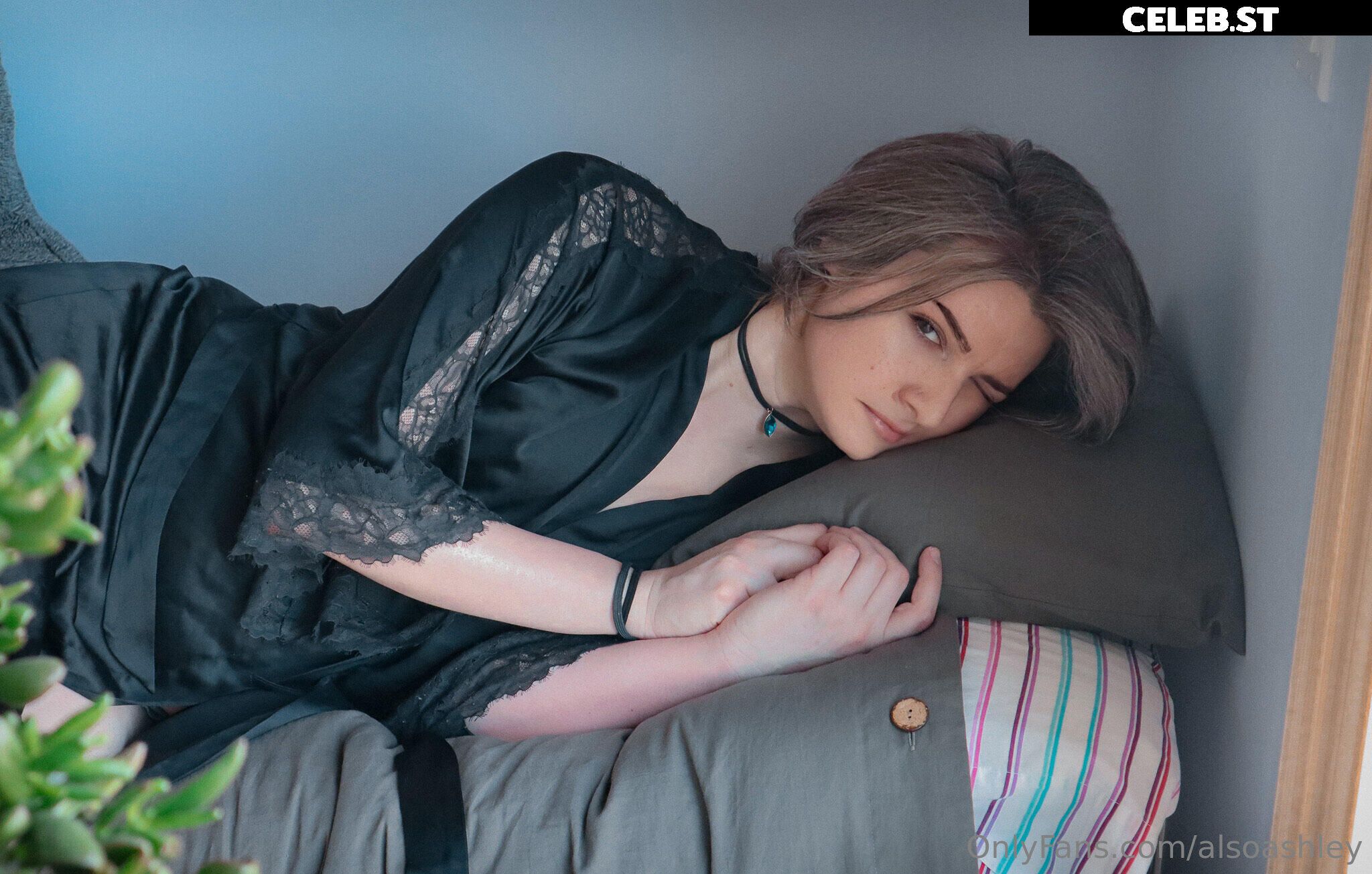 Ashley Barron Image 23063859