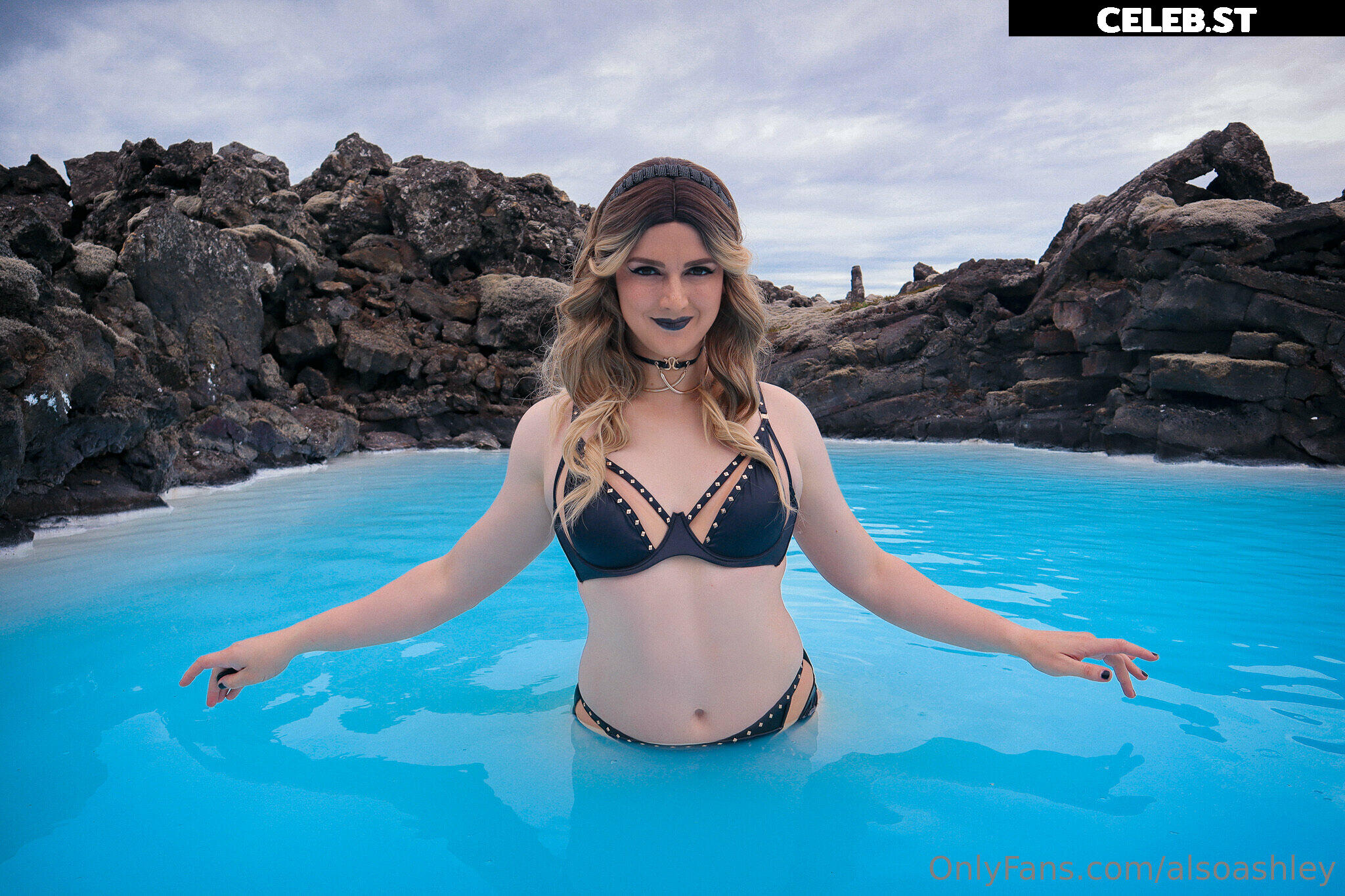 Ashley Barron Image 23063448