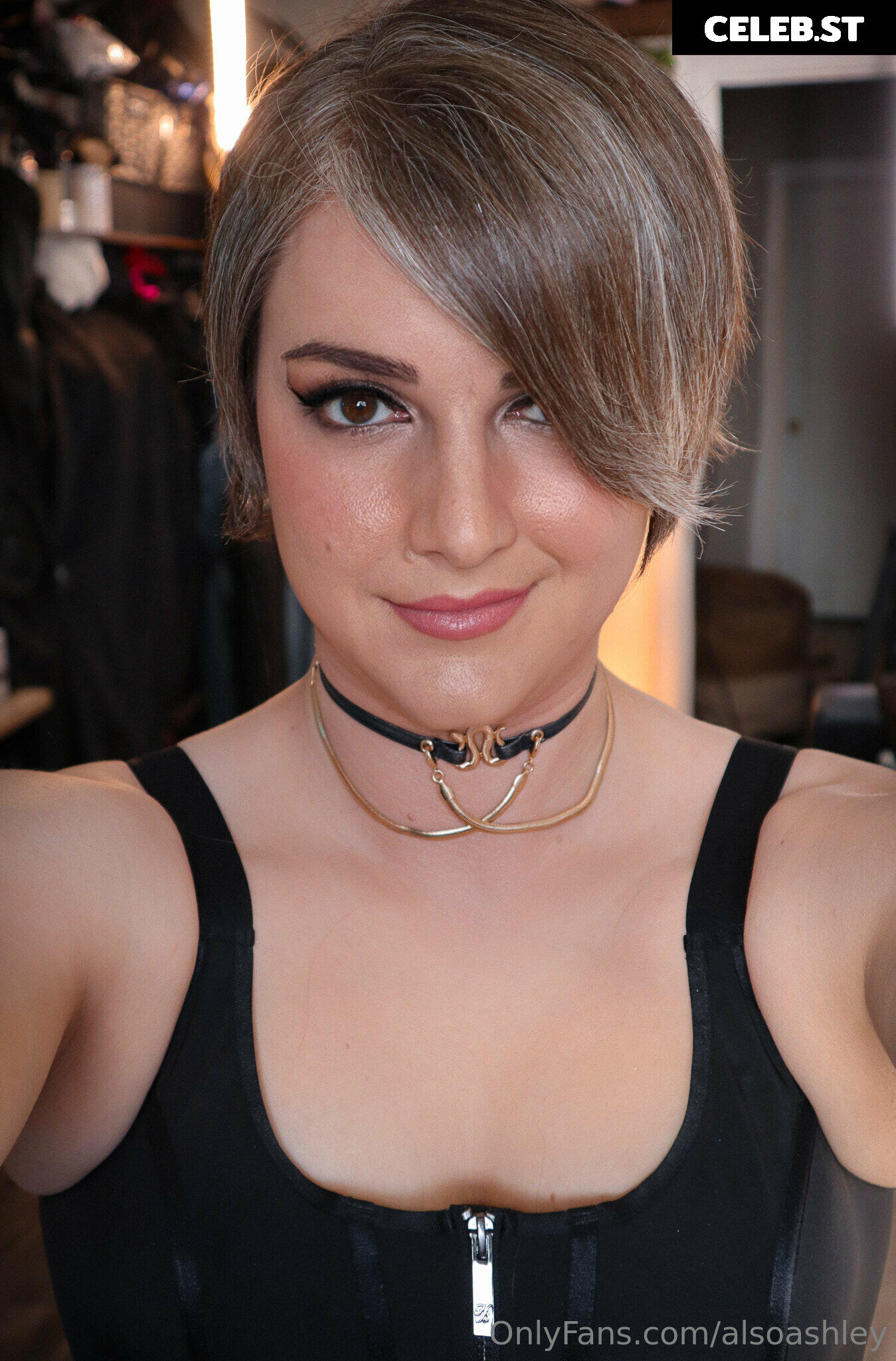 Ashley Barron Image 23063664