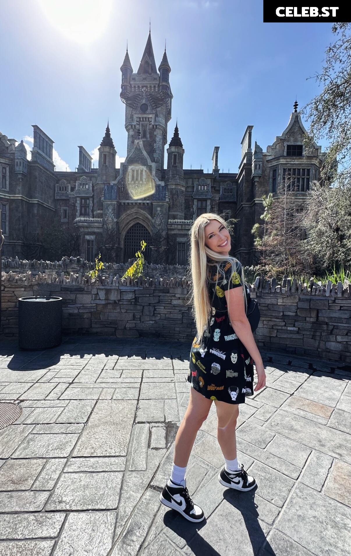 Noelle Foley Image 23069848