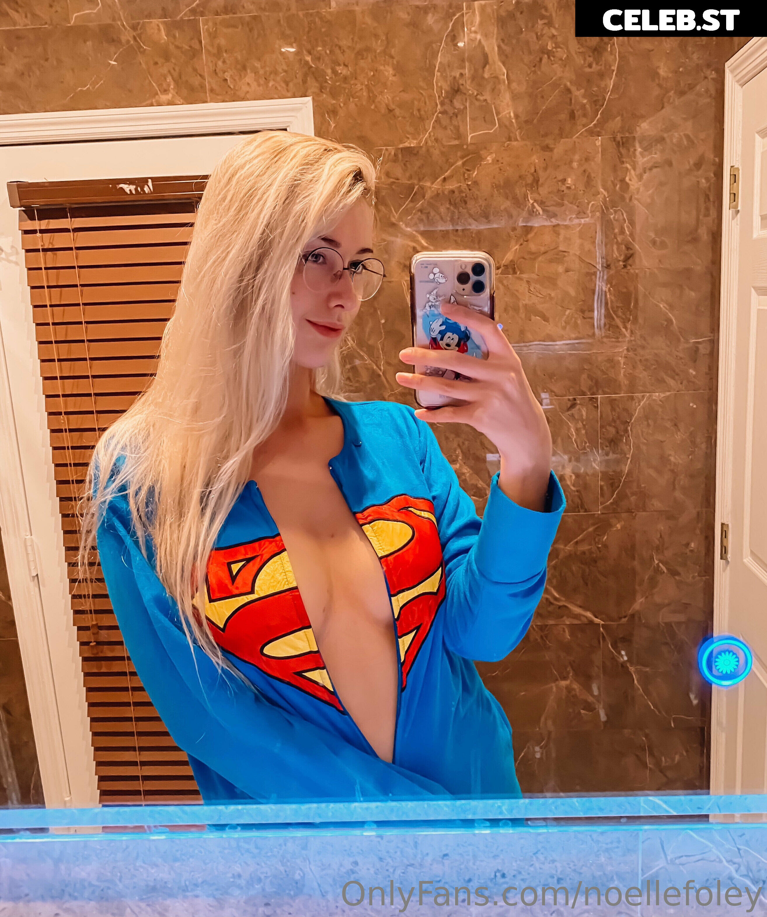 Noelle Foley Image 23069597