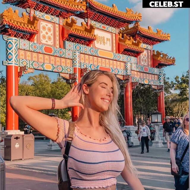 Noelle Foley Image 23069396