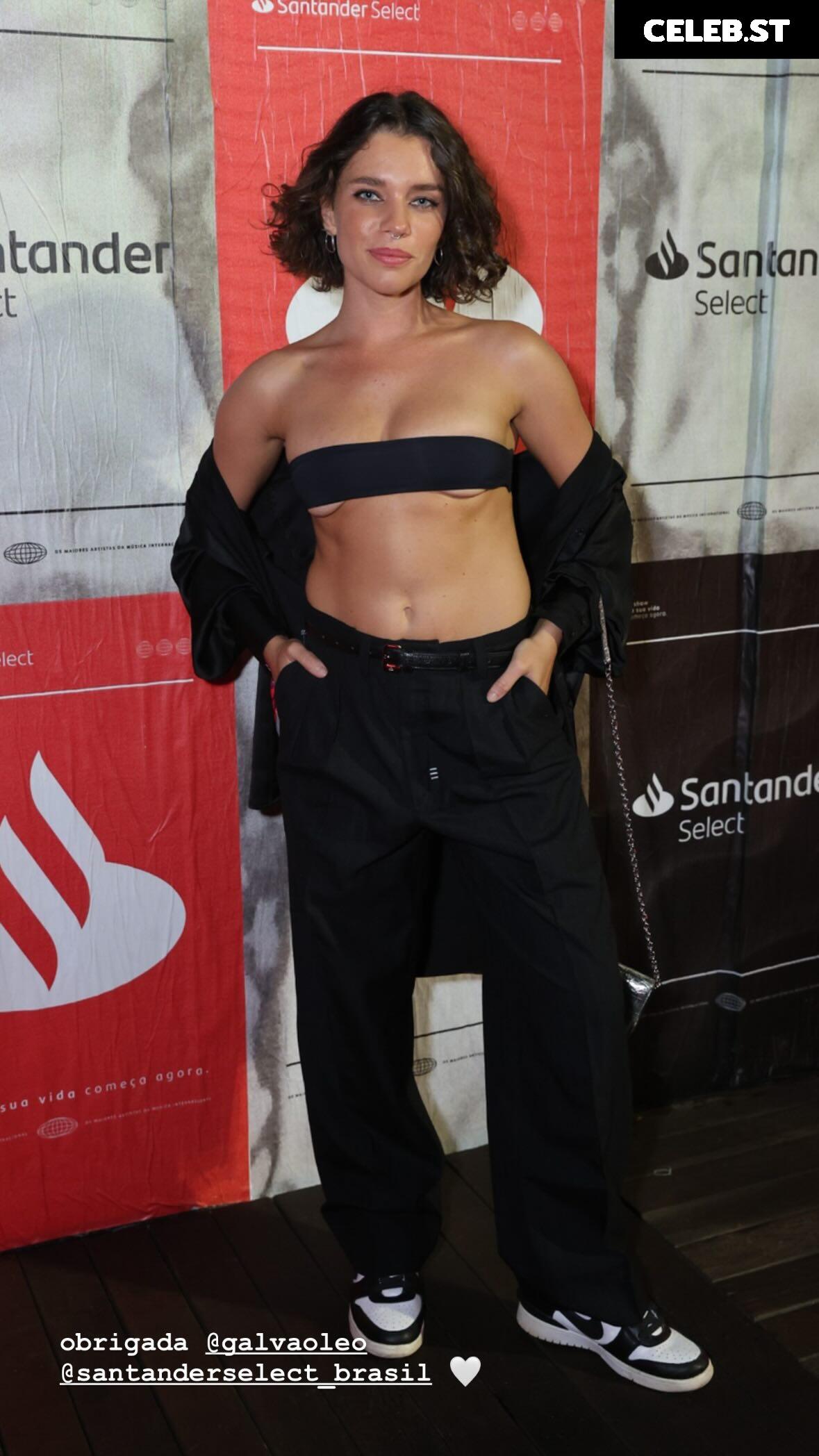 Bruna Linzmeyer Image 23074691