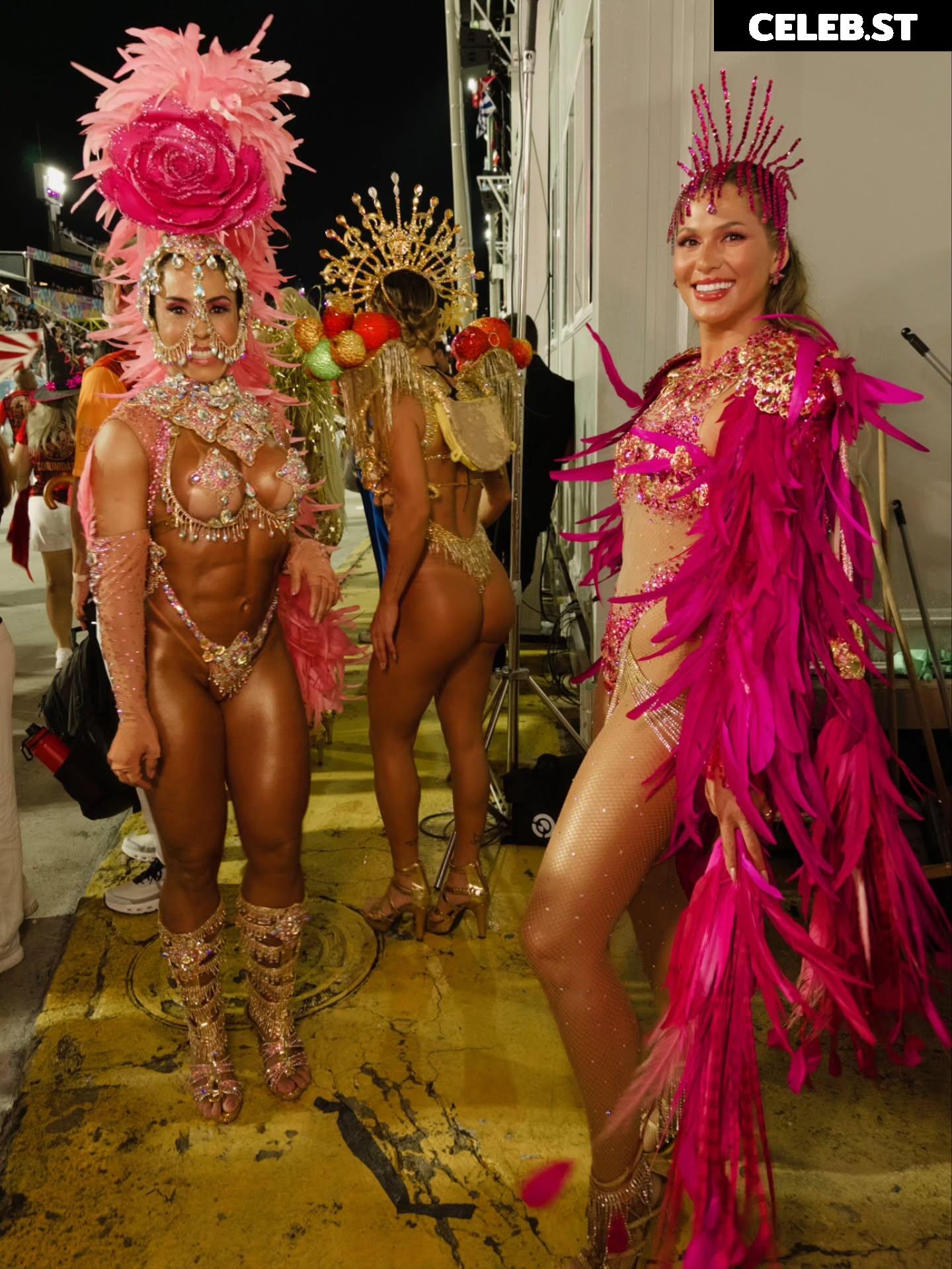Lívia Andrade Image 23074119