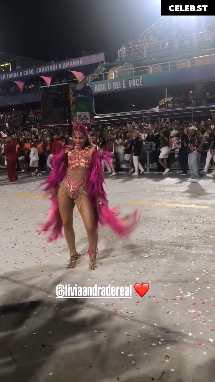 Lívia Andrade Image 23074132