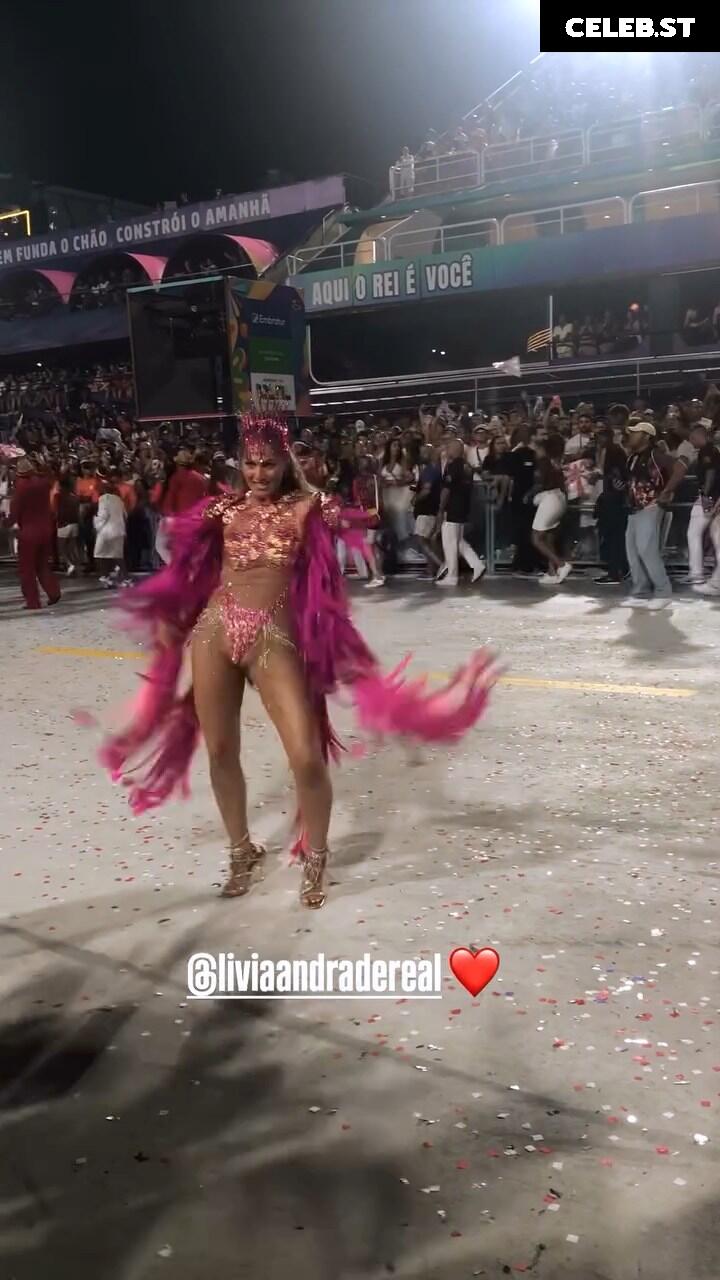 Lívia Andrade Image 23074131