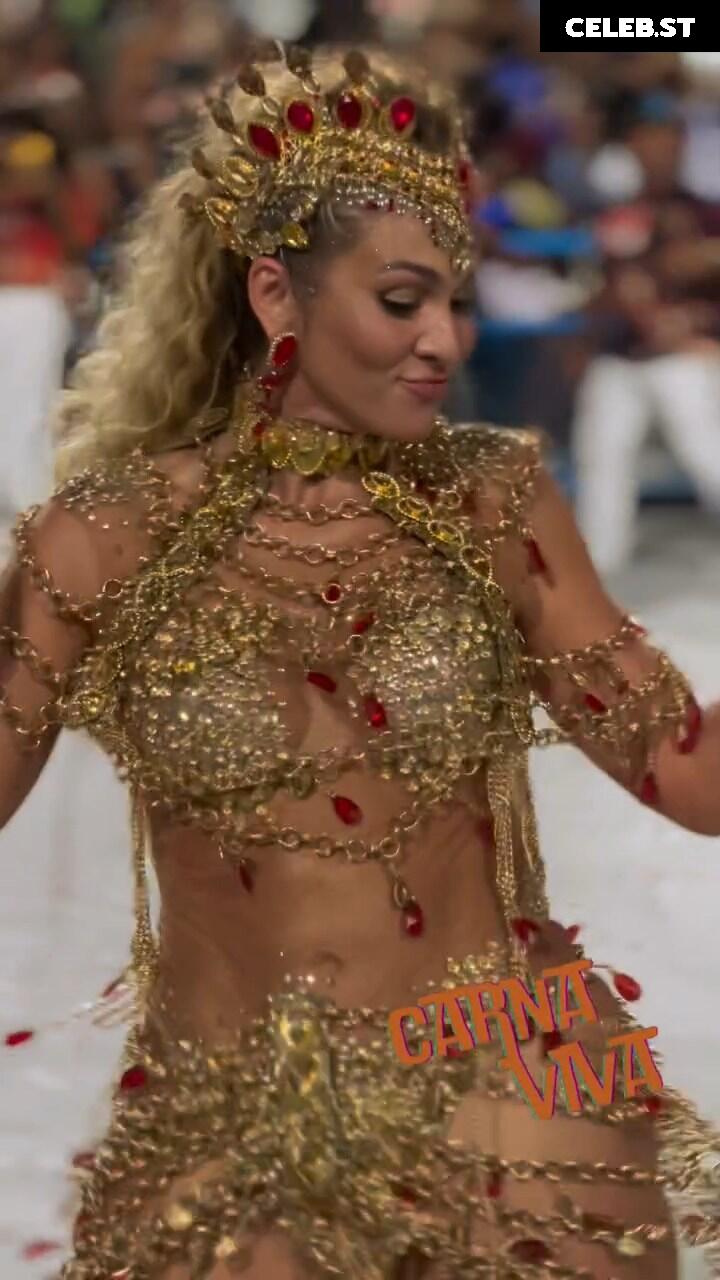 Lívia Andrade Image 23074087