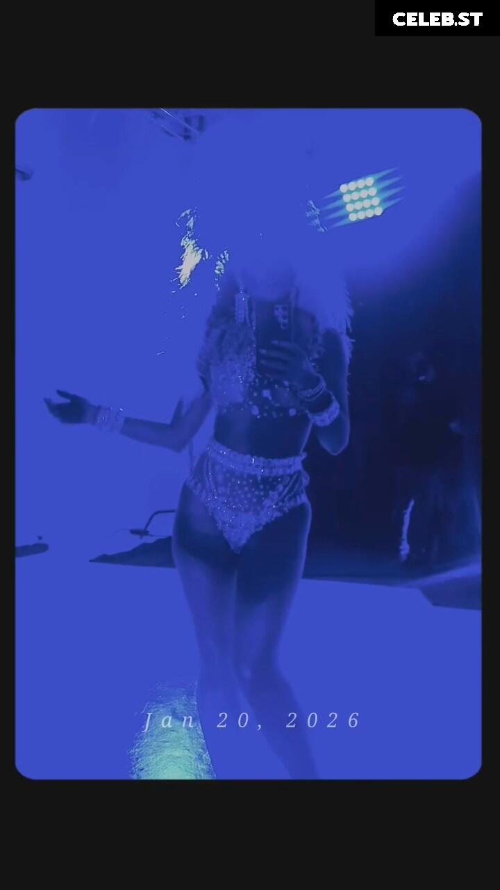 Lívia Andrade Image 23074046