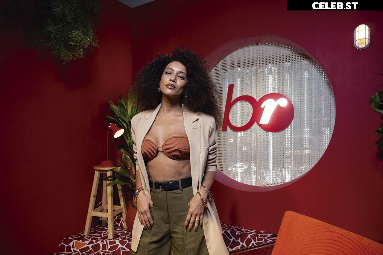 Taís Araujo Image 23074326