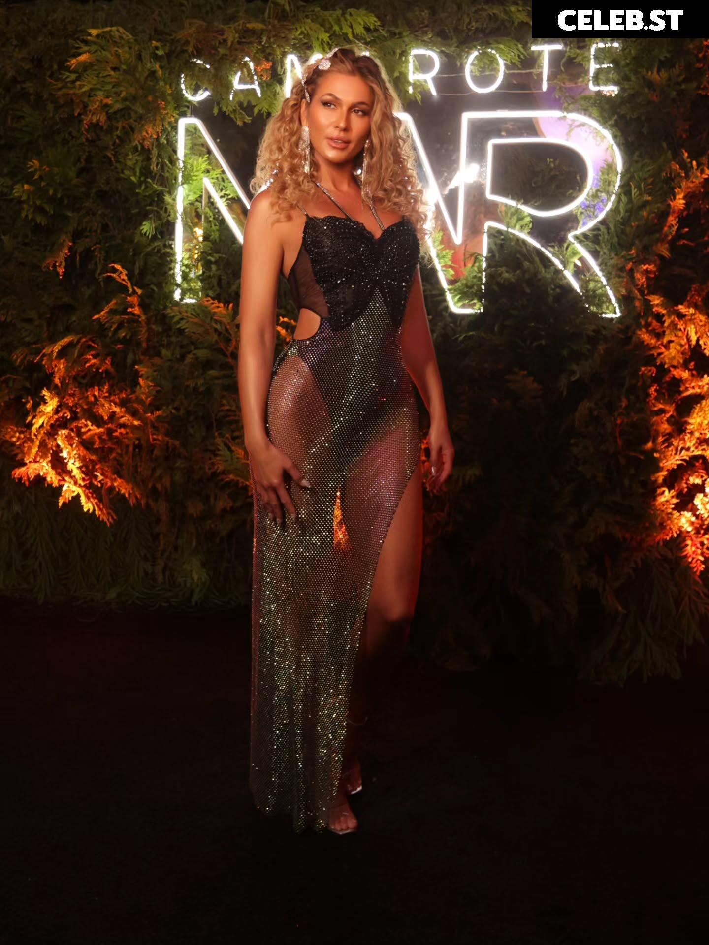 Lívia Andrade Image 23074210