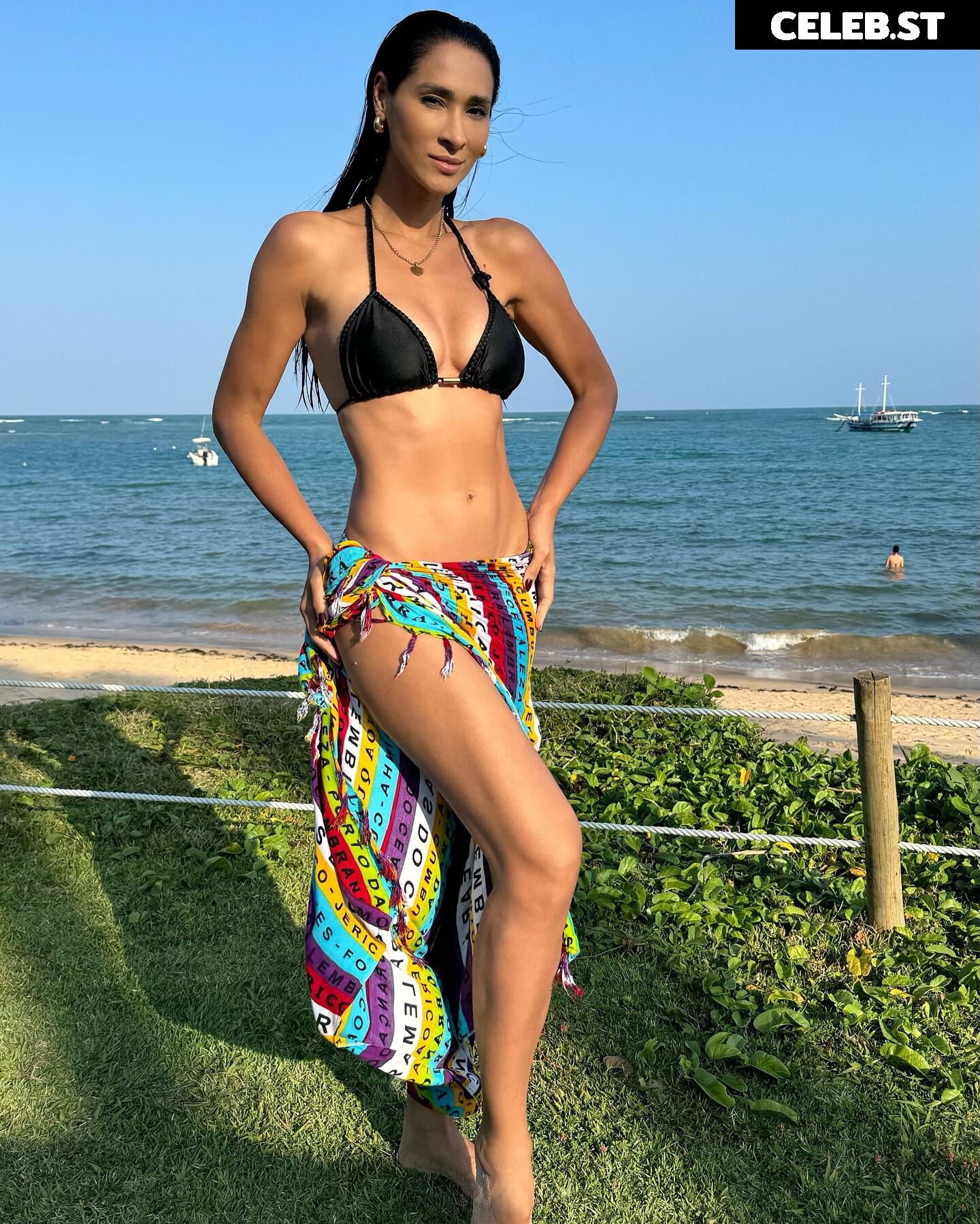 Jaqueline Carvalho (Jaque do Vôlei) Image 23077883