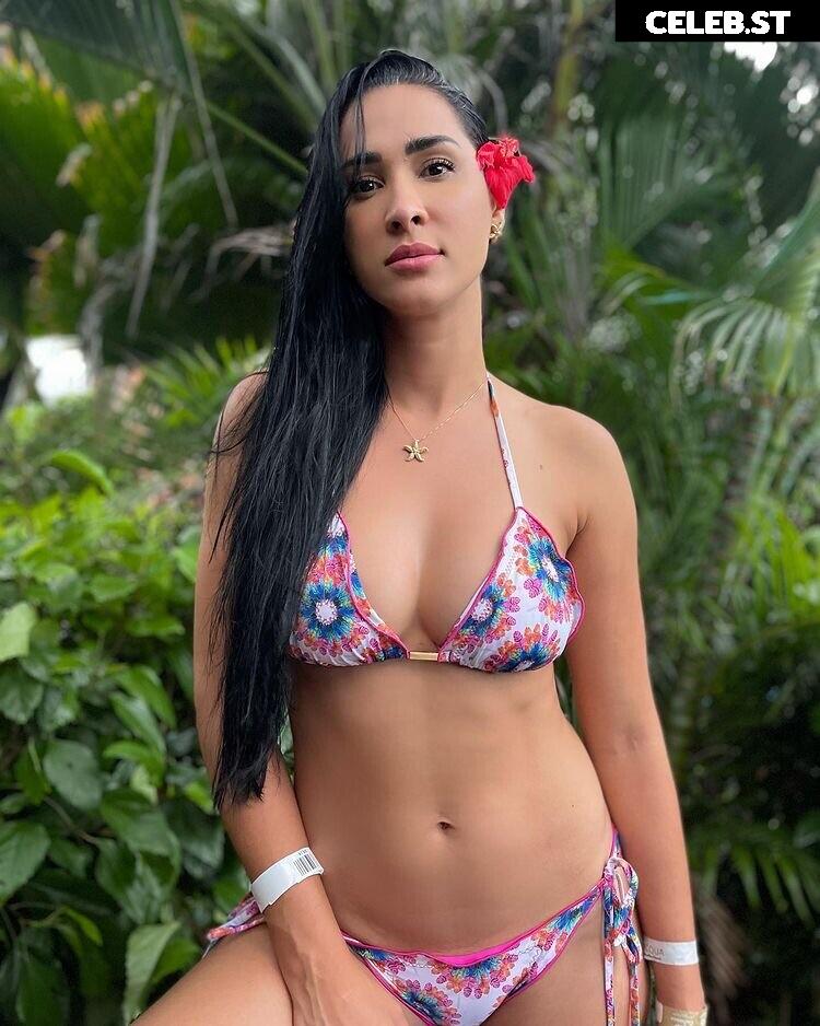 Jaqueline Carvalho (Jaque do Vôlei) Image 23077834